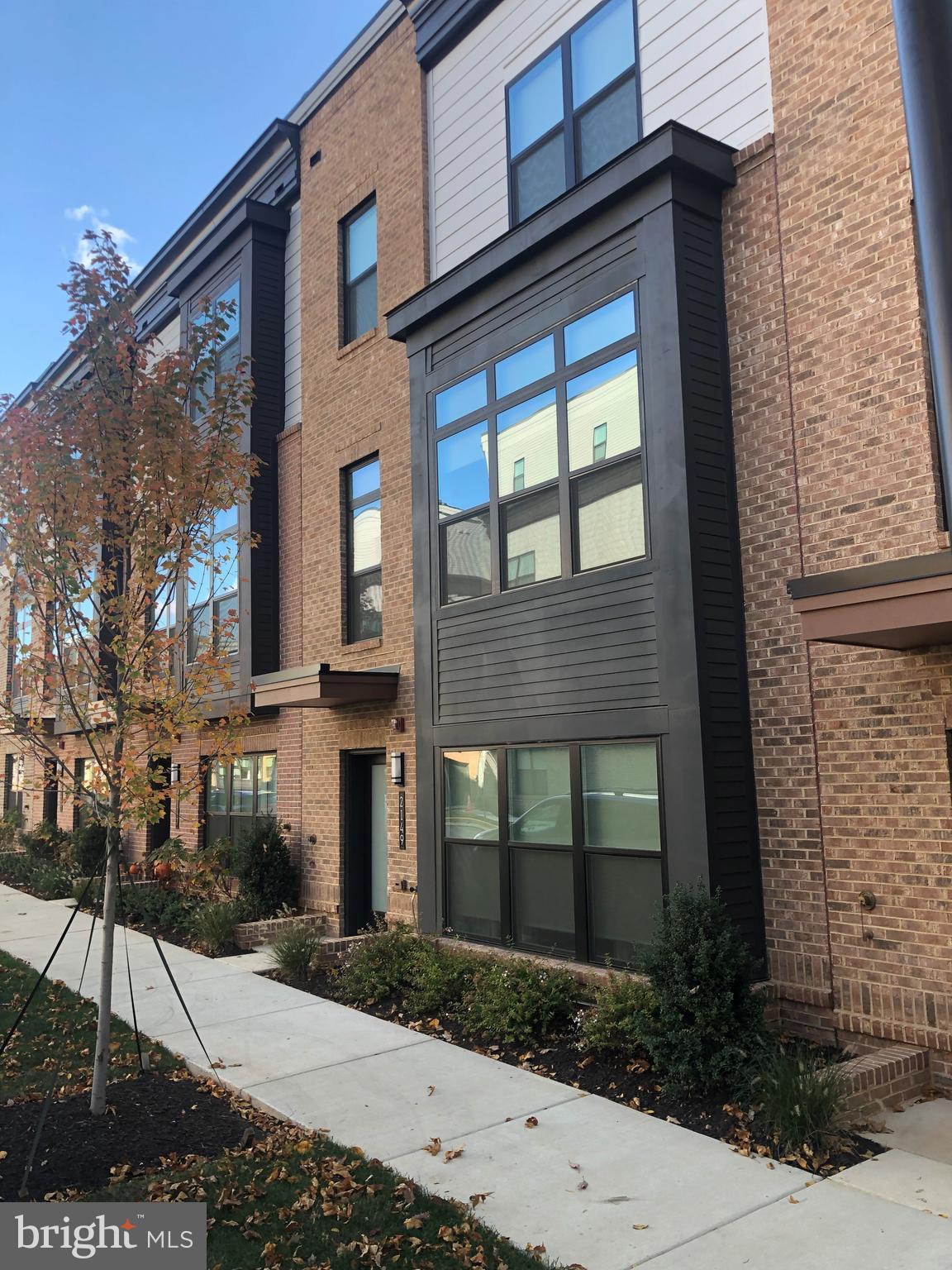 TYSONS RIDGE - Residential