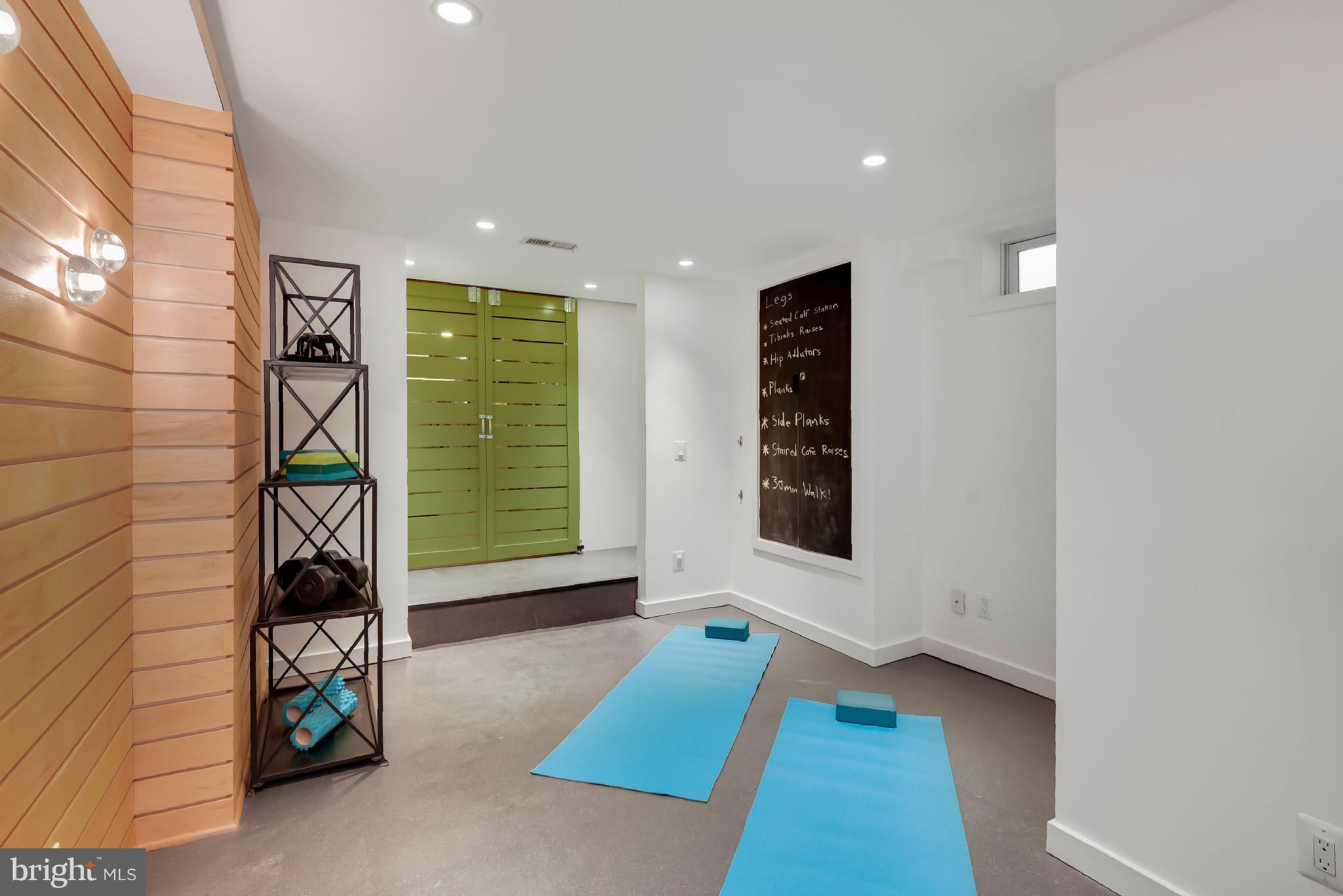 FRIENDSHIP HEIGHTS - Residential