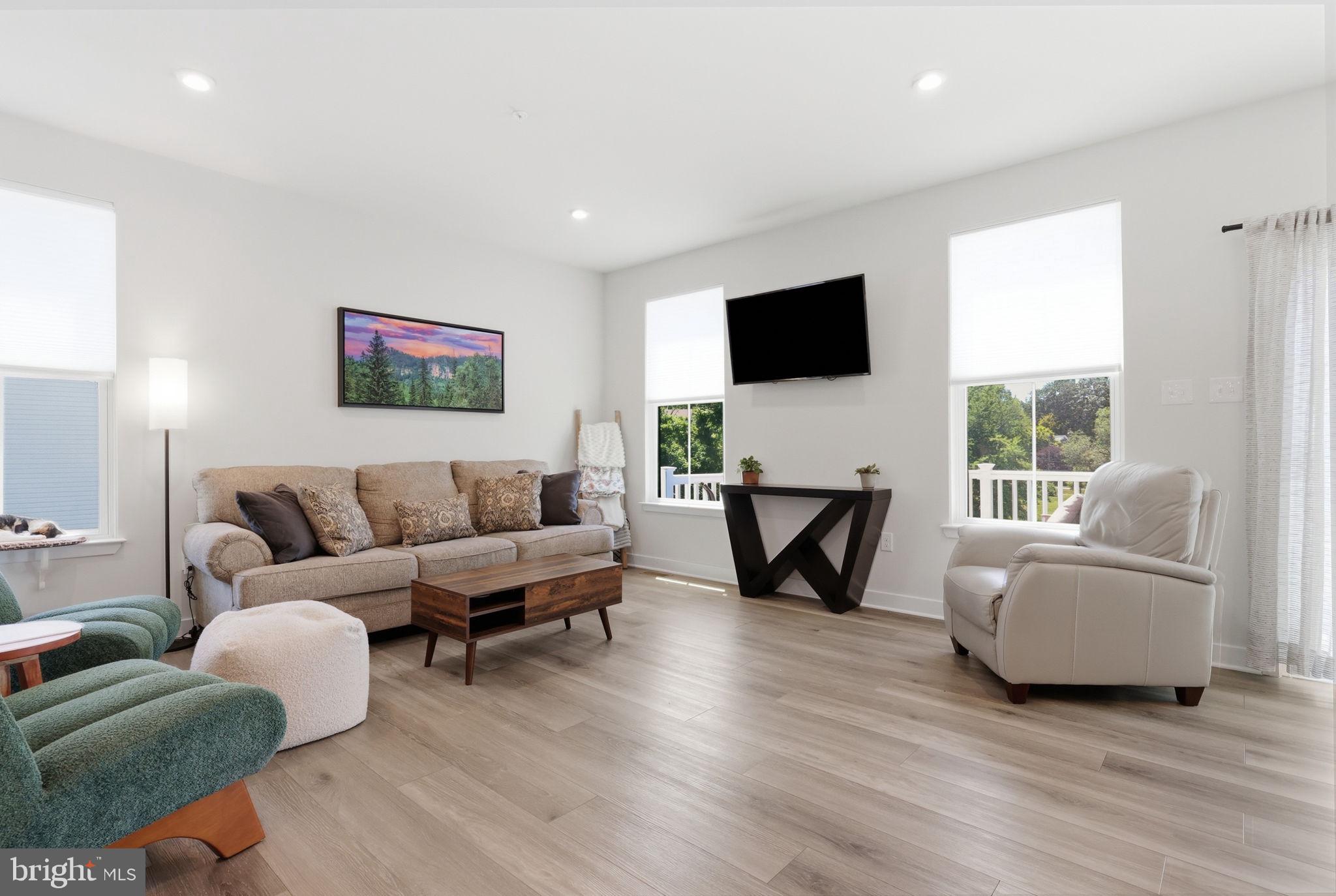 ASHBOURNE MEADOWS - Residential
