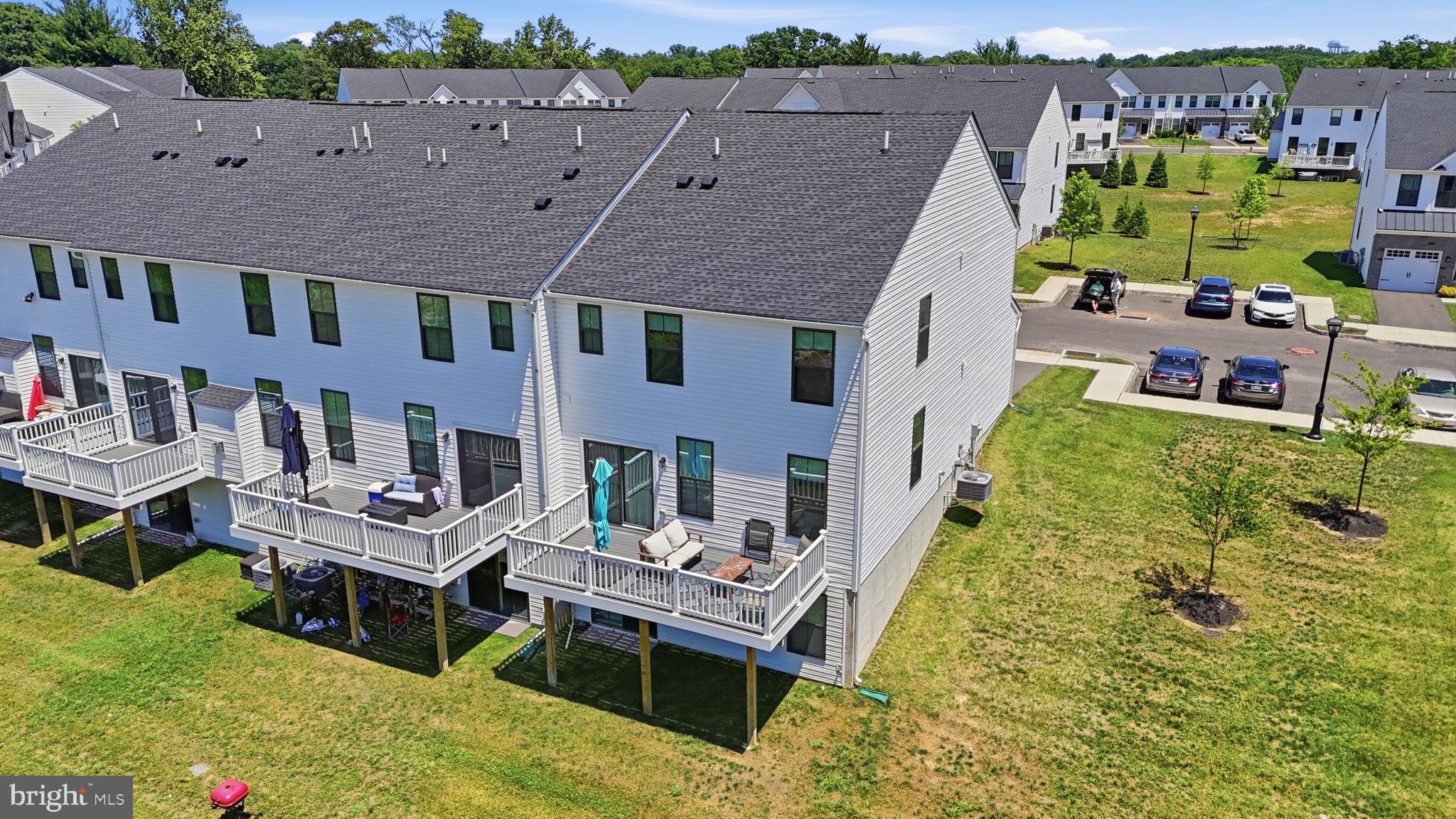 ASHBOURNE MEADOWS - Residential