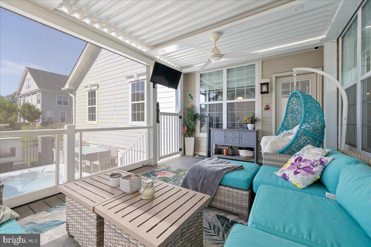 FENTONS CORNER - Residential