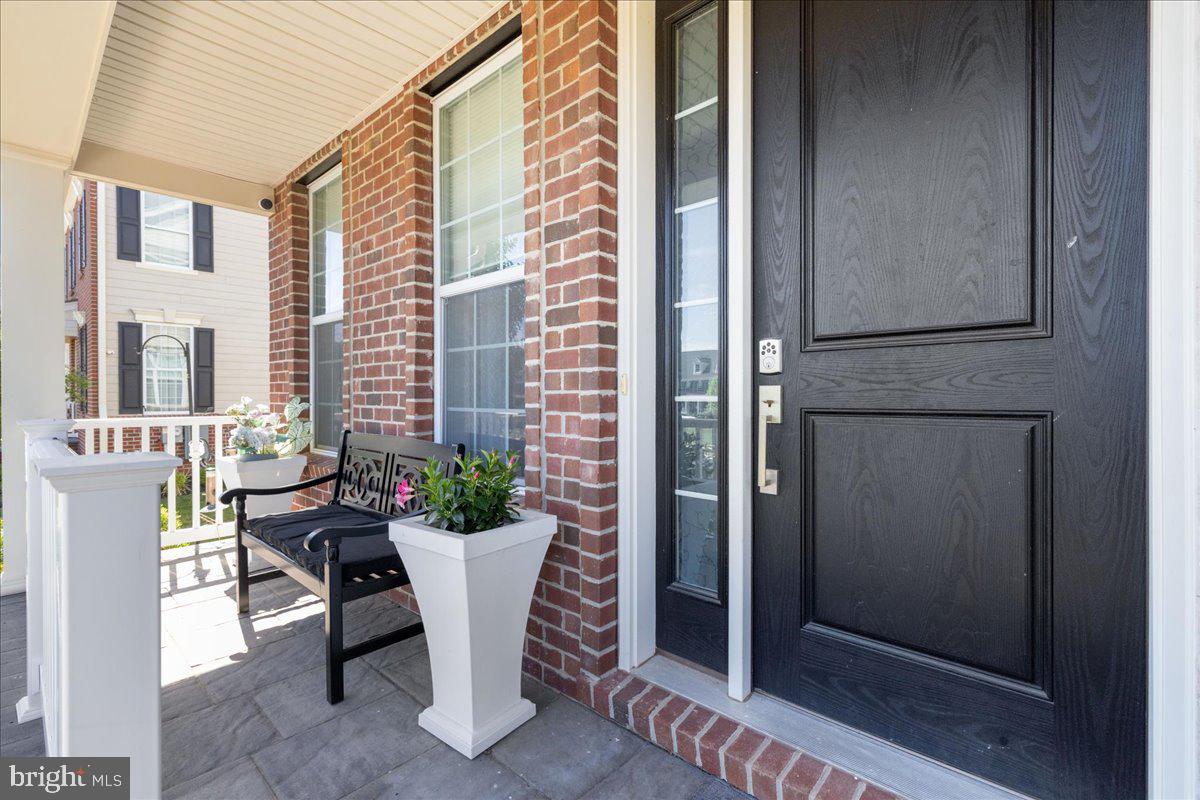 FENTONS CORNER - Residential