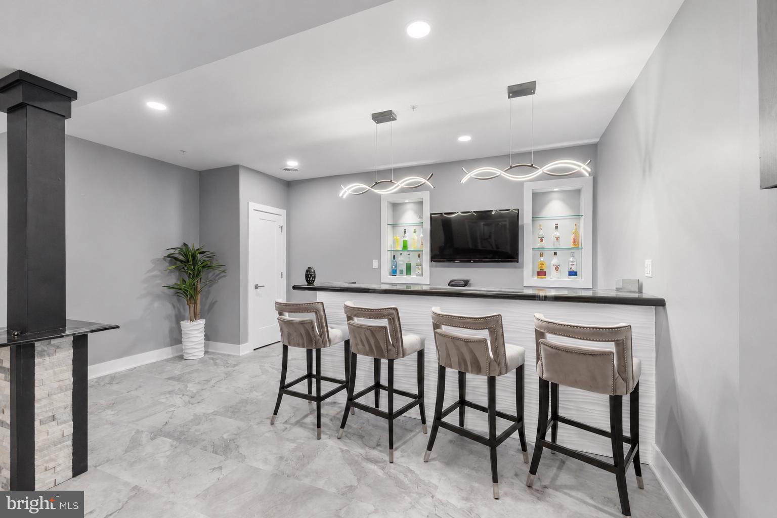 FENTONS CORNER - Residential