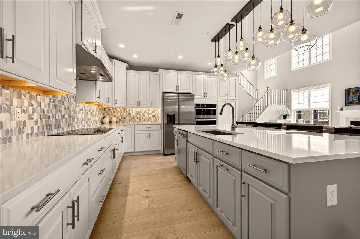 FENTONS CORNER - Residential