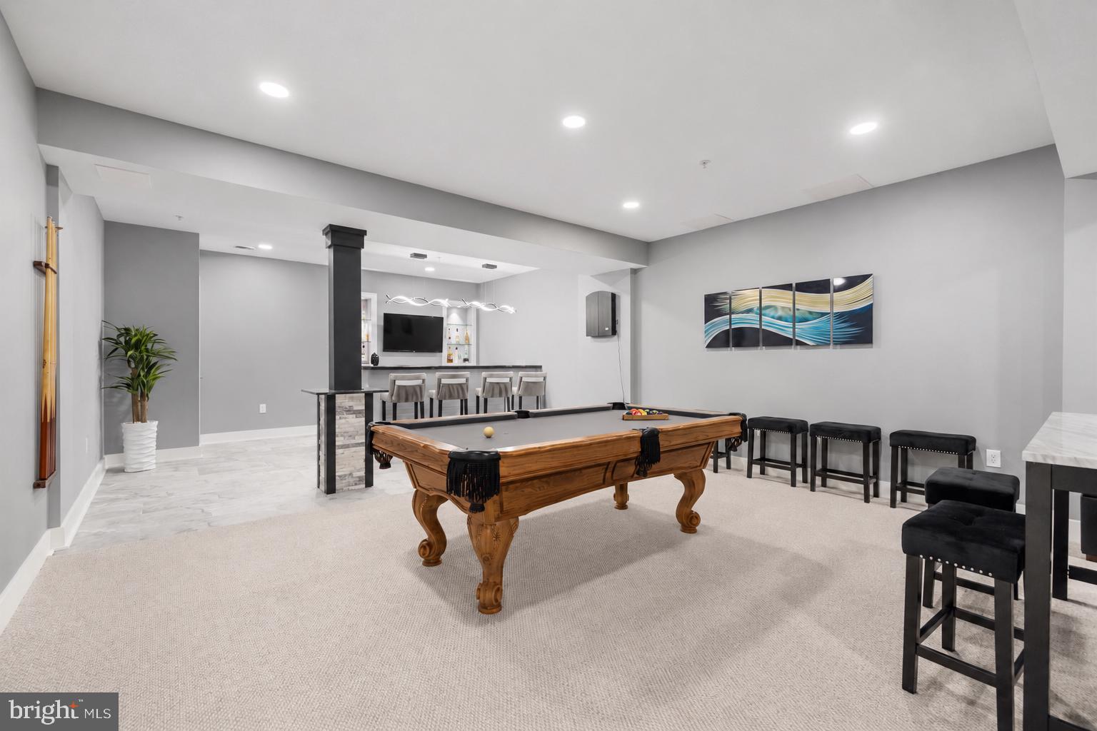 FENTONS CORNER - Residential