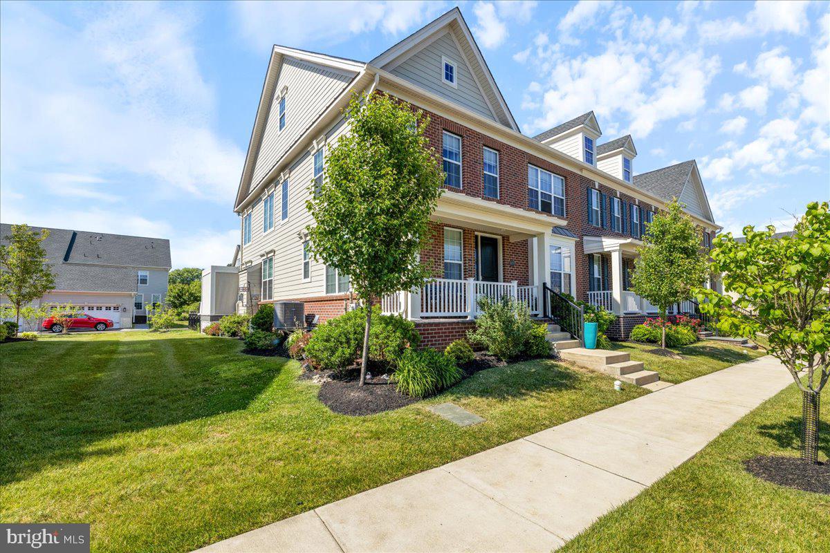 FENTONS CORNER - Residential
