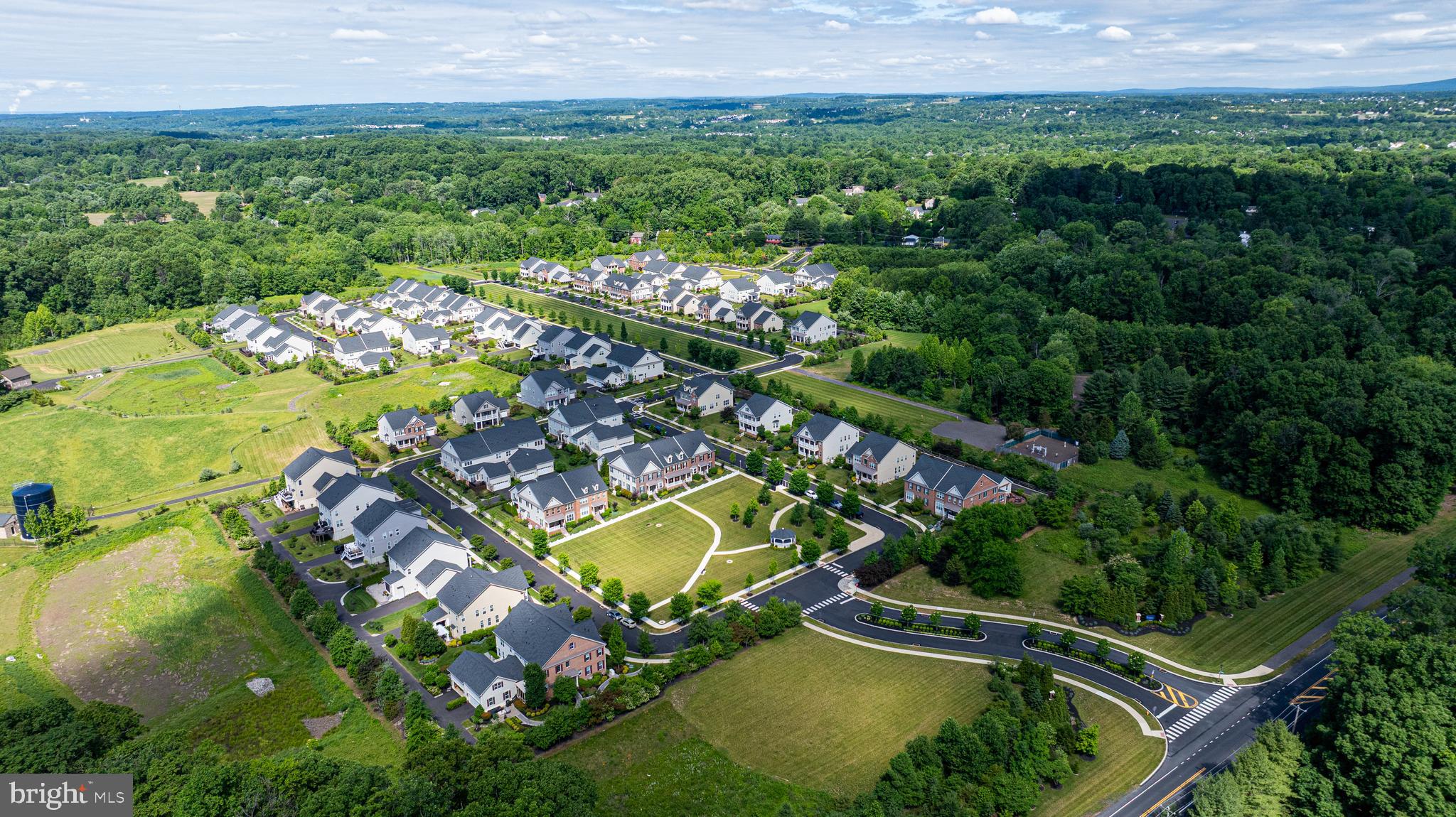 FENTONS CORNER - Residential