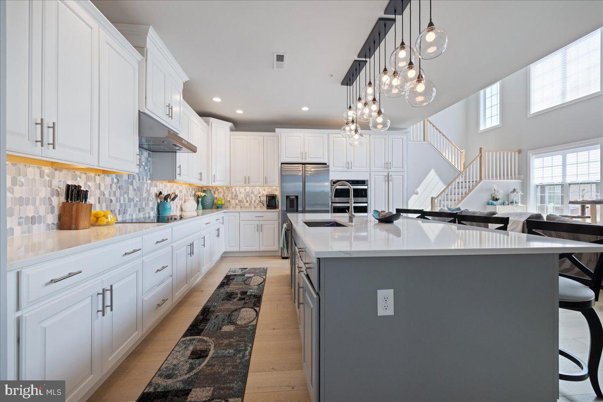 FENTONS CORNER - Residential