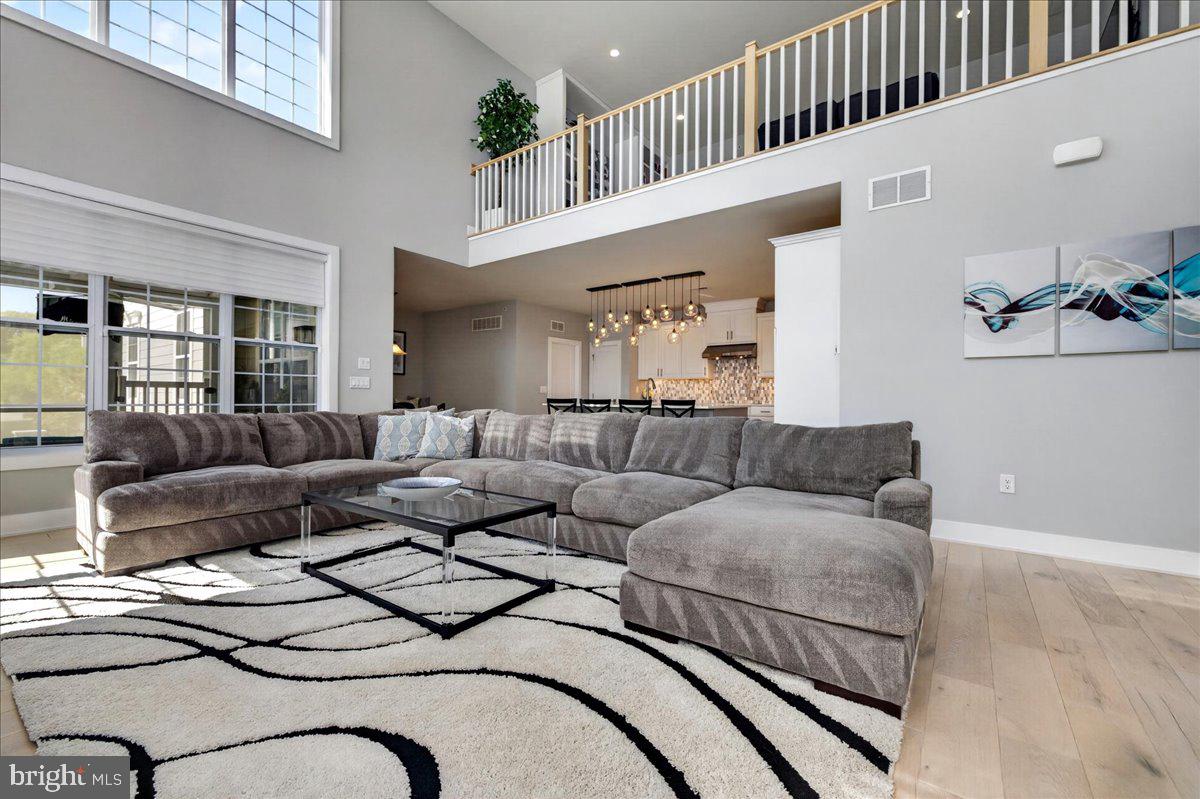 FENTONS CORNER - Residential