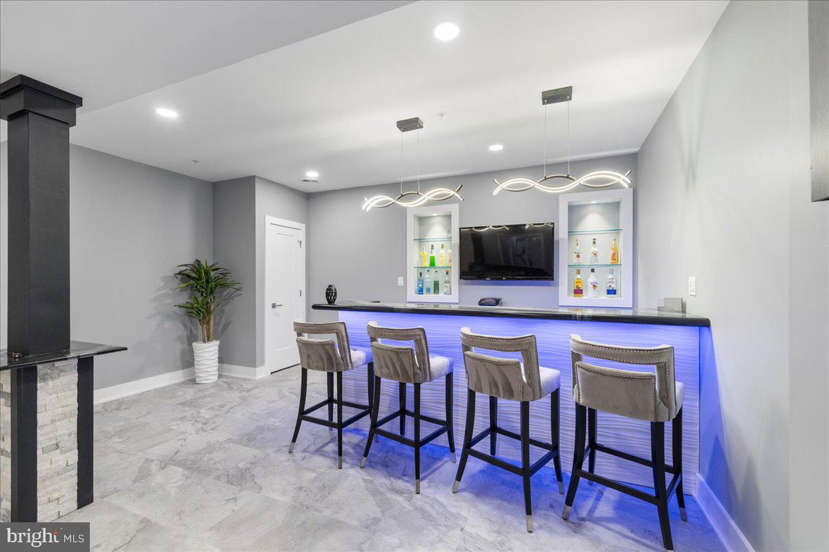 FENTONS CORNER - Residential