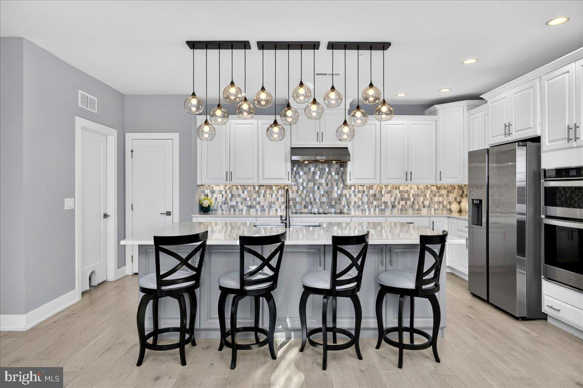 FENTONS CORNER - Residential