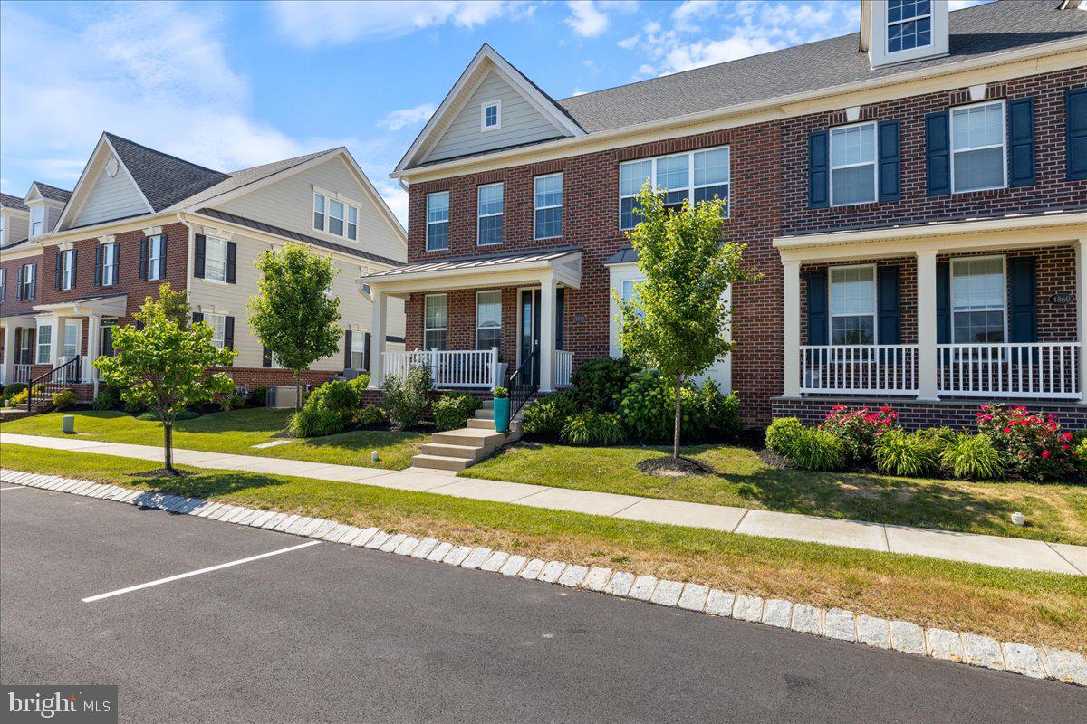 FENTONS CORNER - Residential