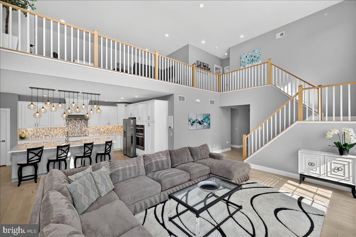 FENTONS CORNER - Residential