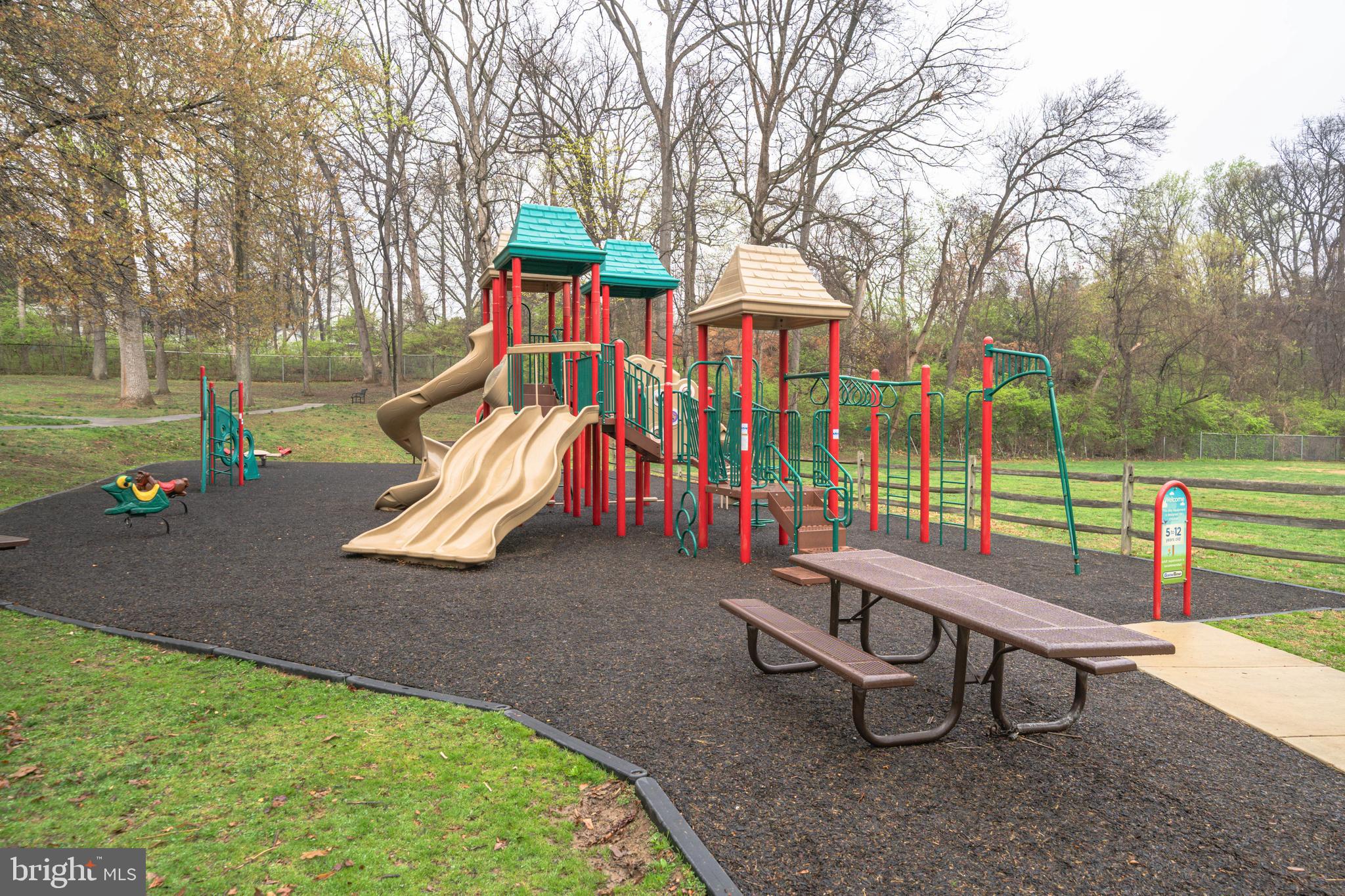 TWINBROOK - Residential