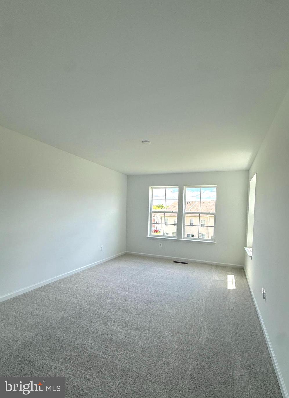 MARTINSBURG STATION - Residential Lease