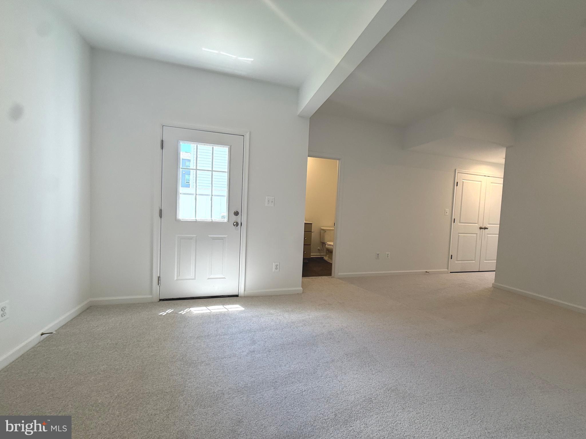 MARTINSBURG STATION - Residential Lease
