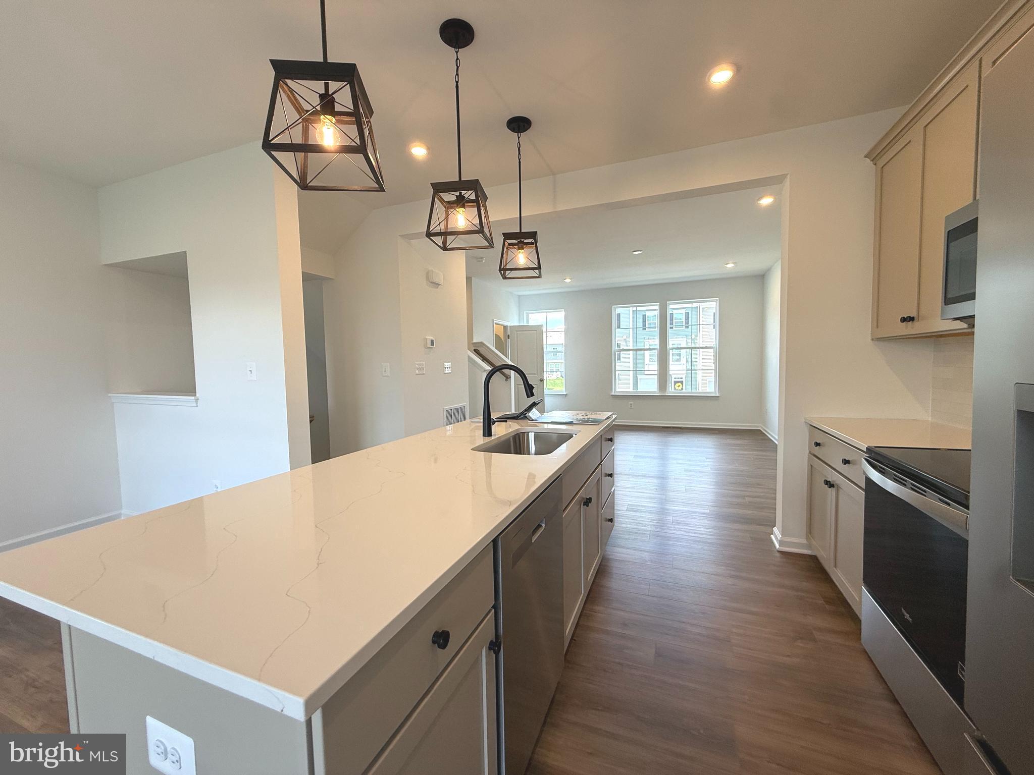 MARTINSBURG STATION - Residential Lease