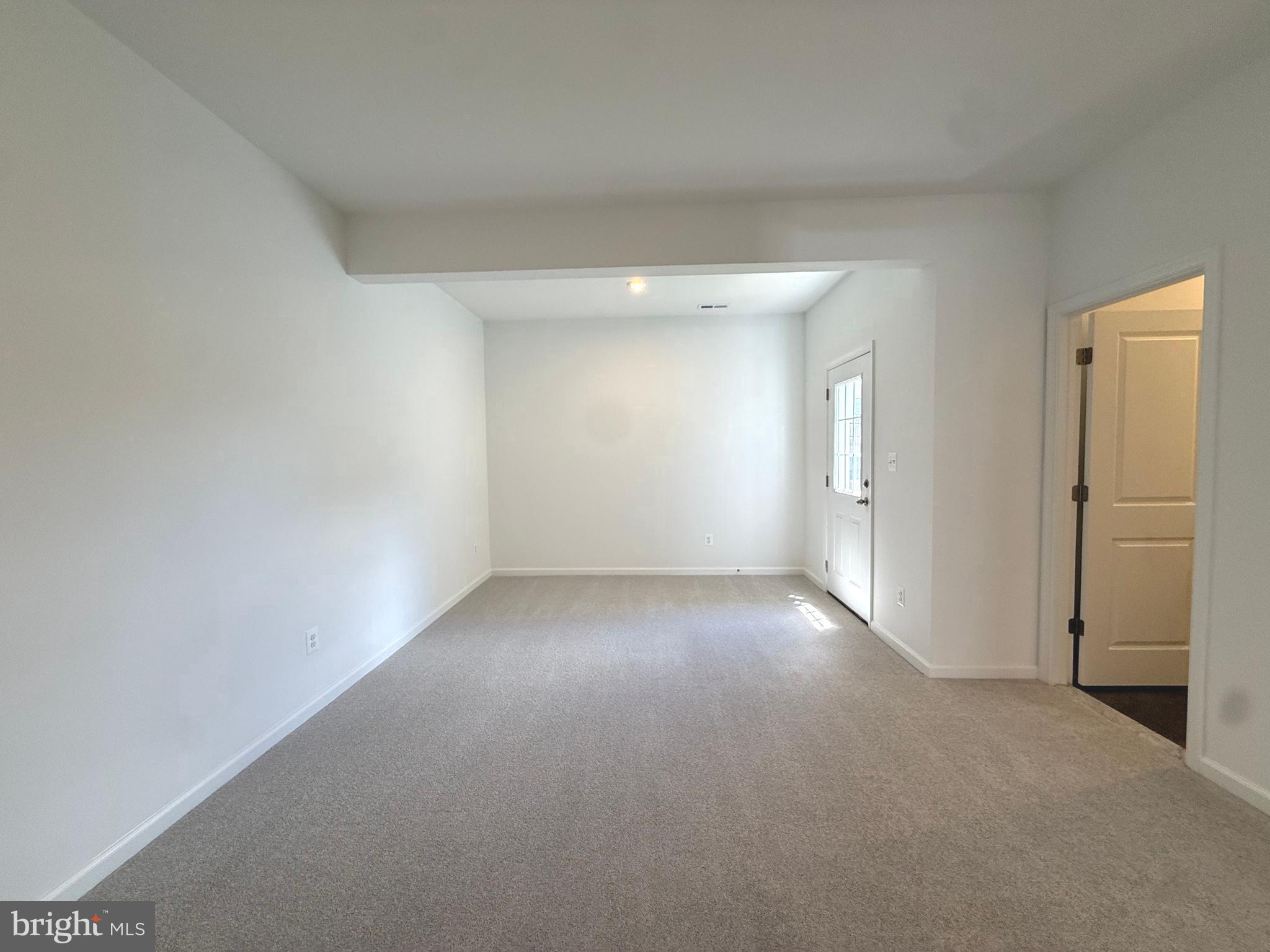 MARTINSBURG STATION - Residential Lease