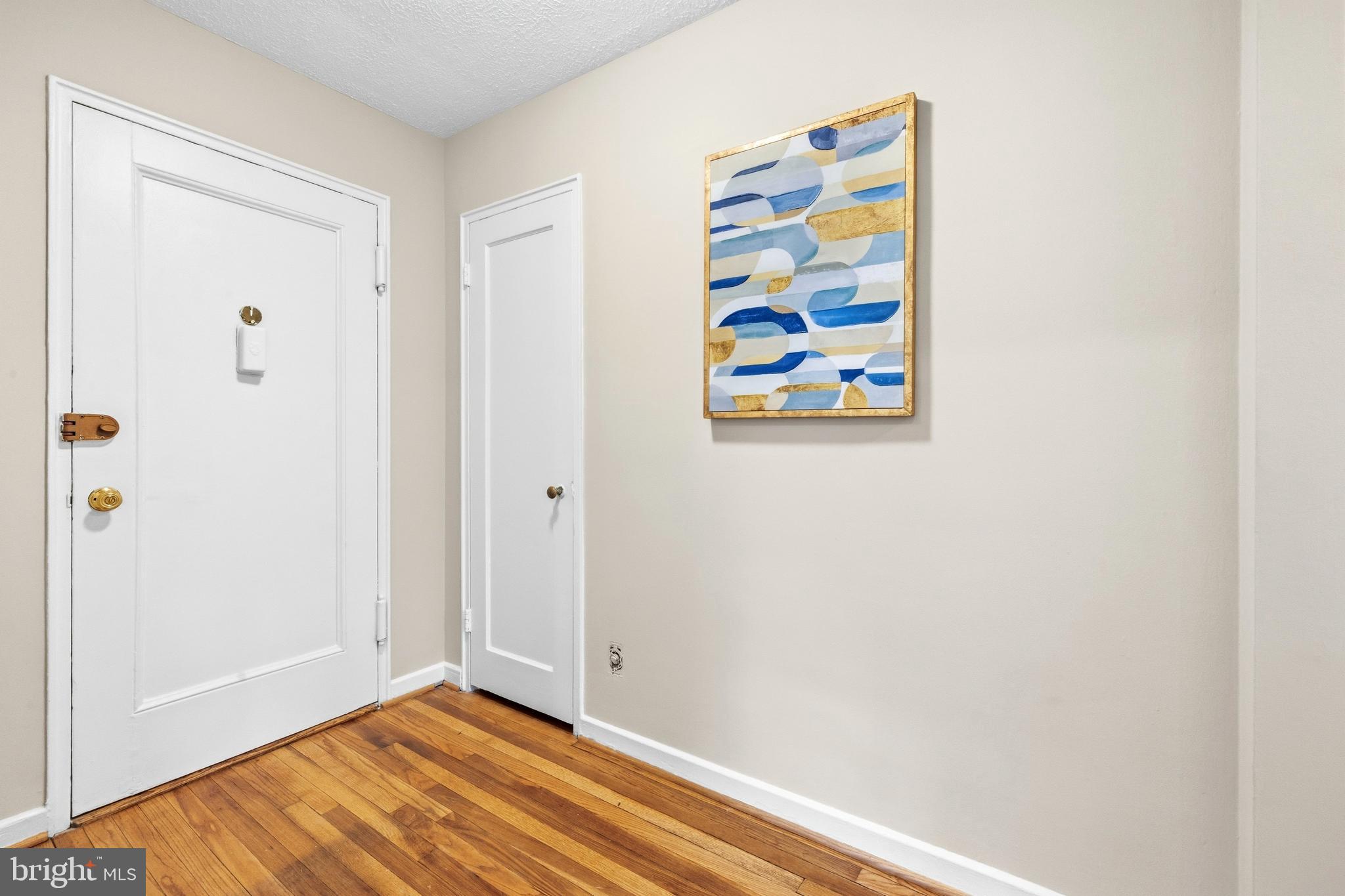 ROCK CREEK VILLAGE CONDOMINIUMS - Residential