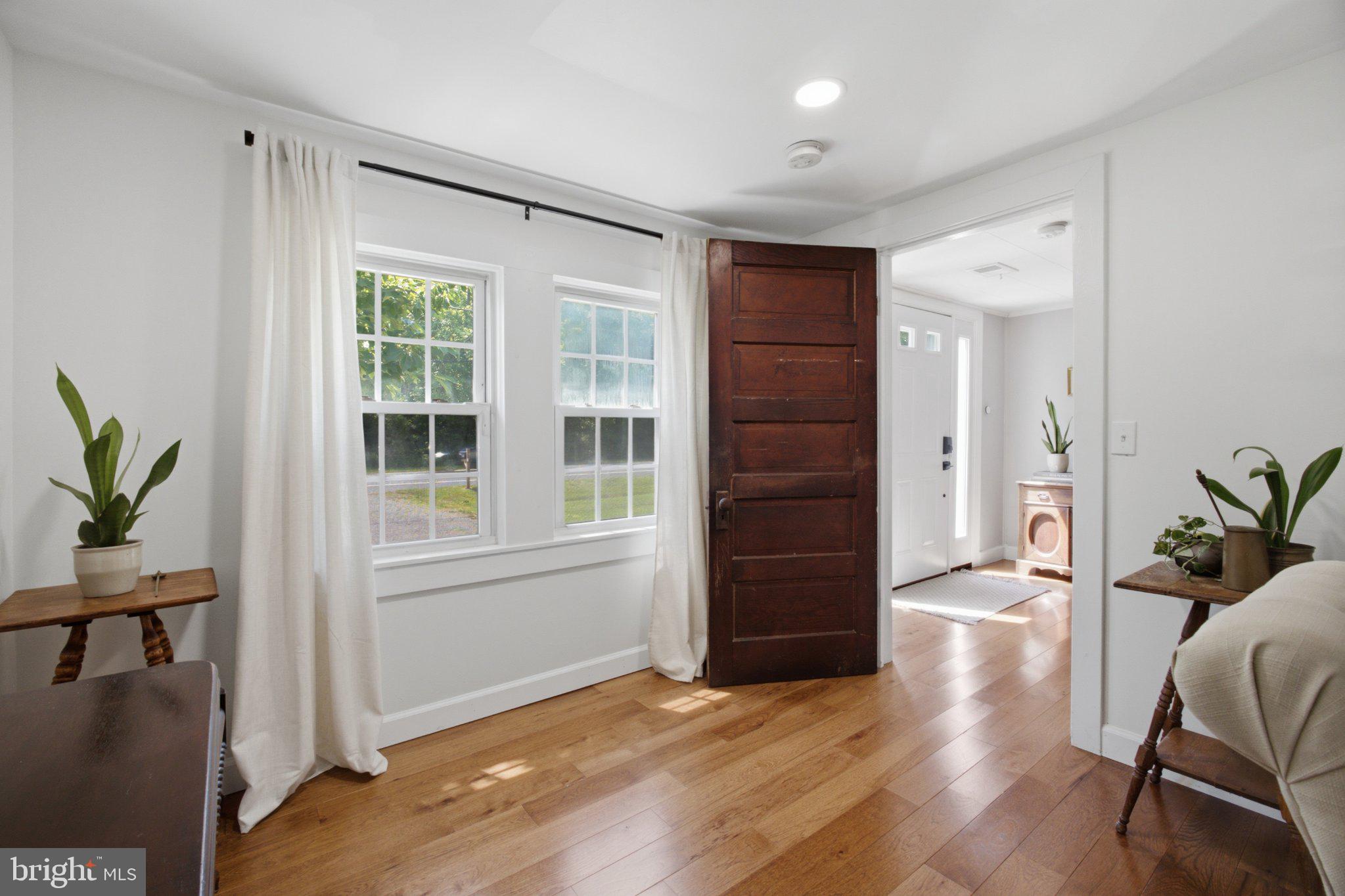 DEALE - Residential