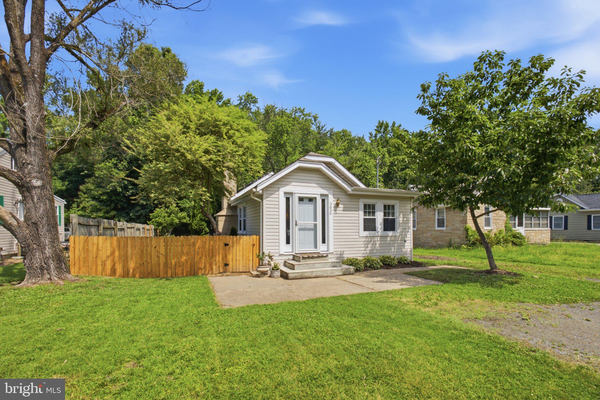 DEALE - Residential