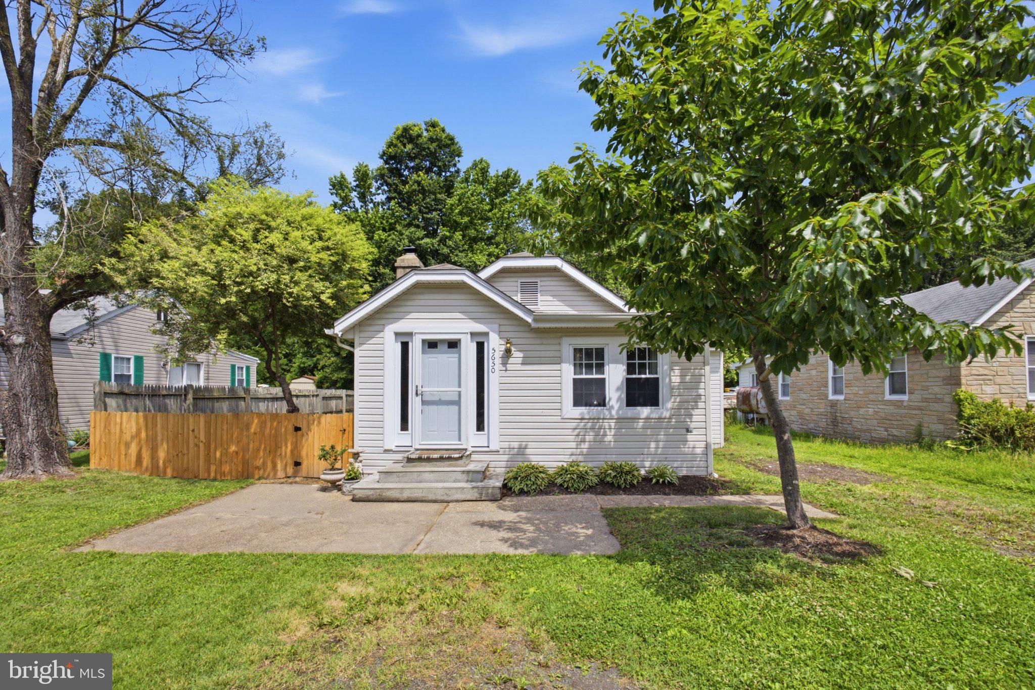 DEALE - Residential