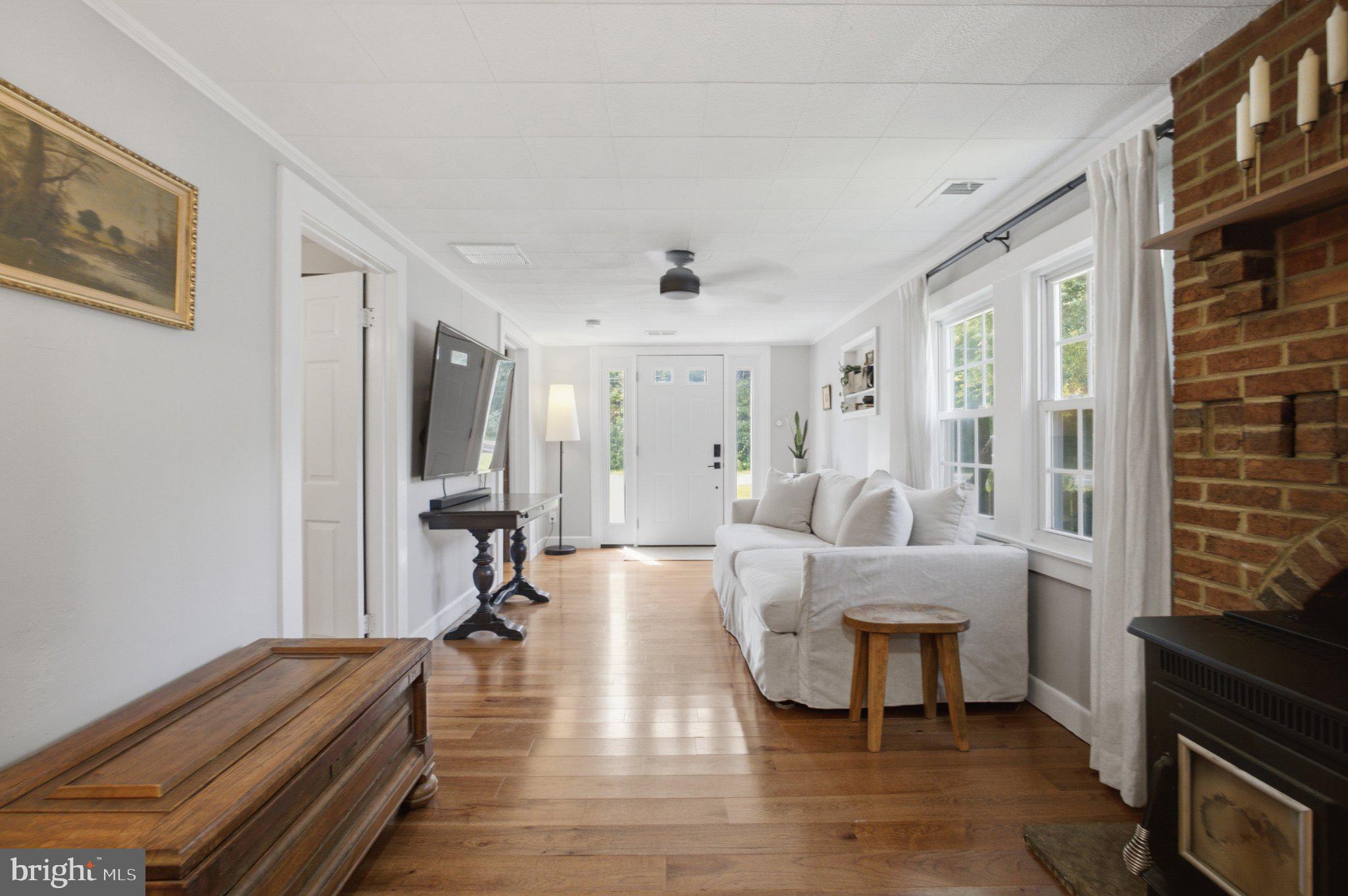 DEALE - Residential