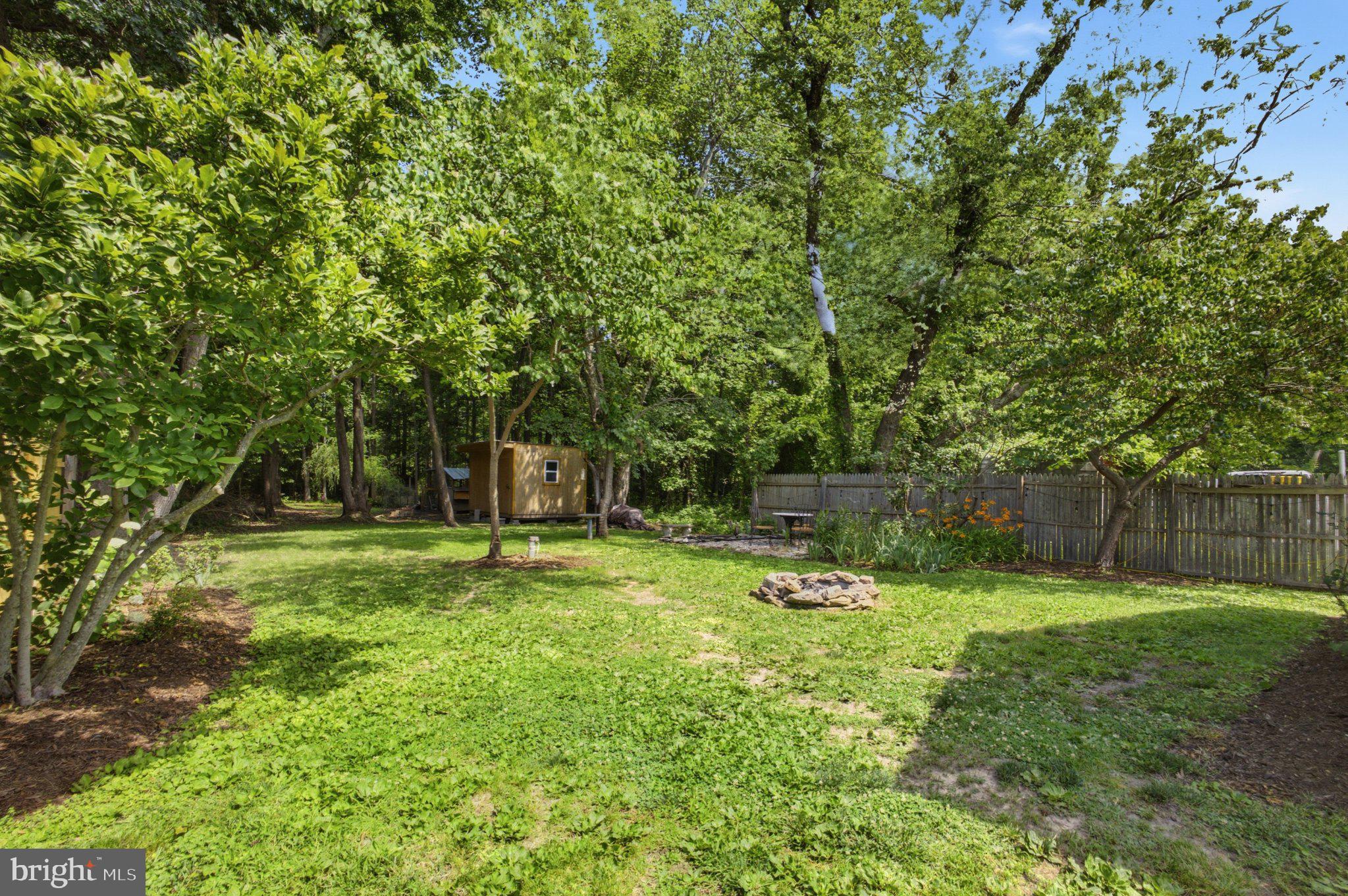 DEALE - Residential