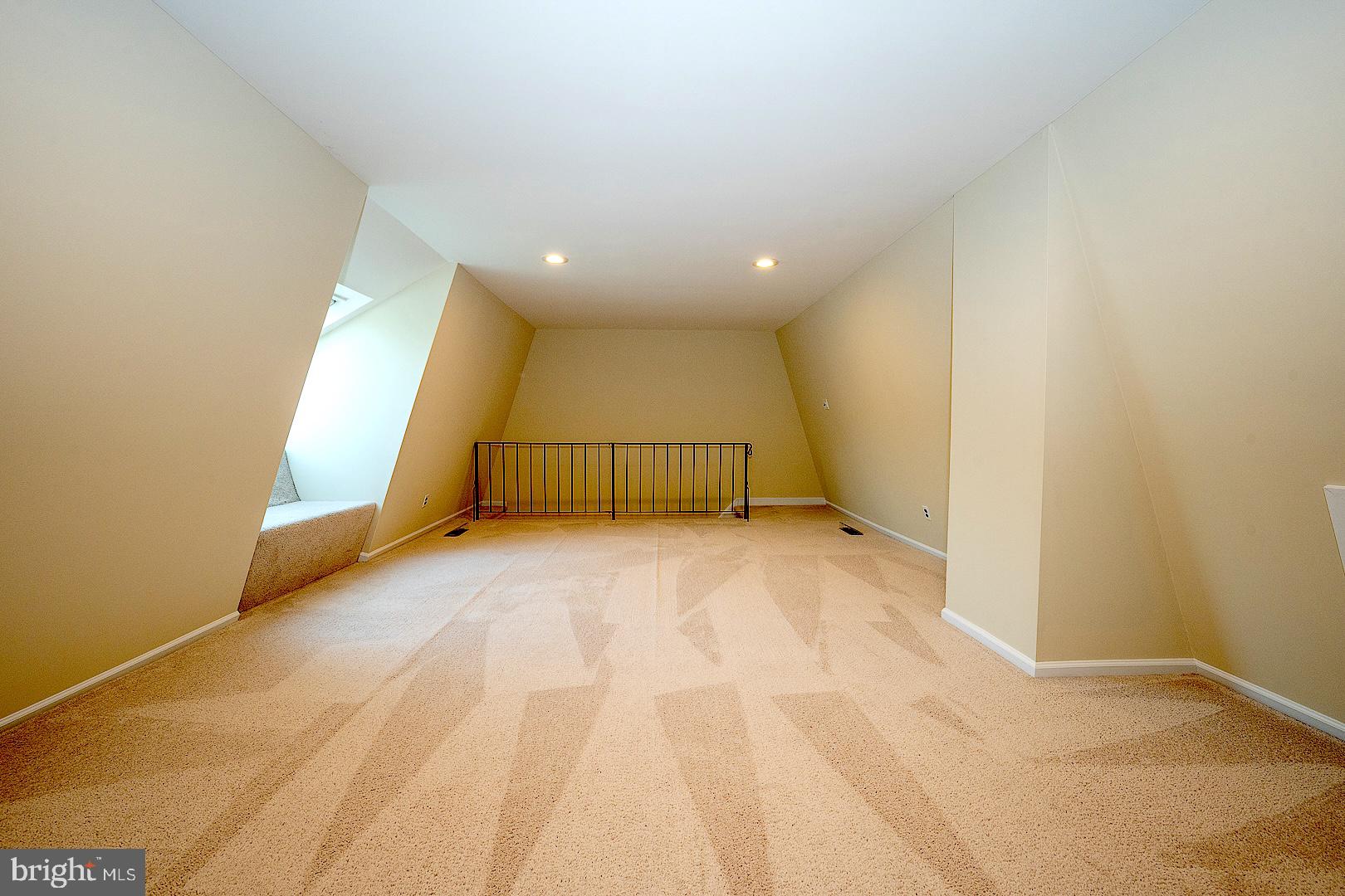 FOXWOOD - Residential