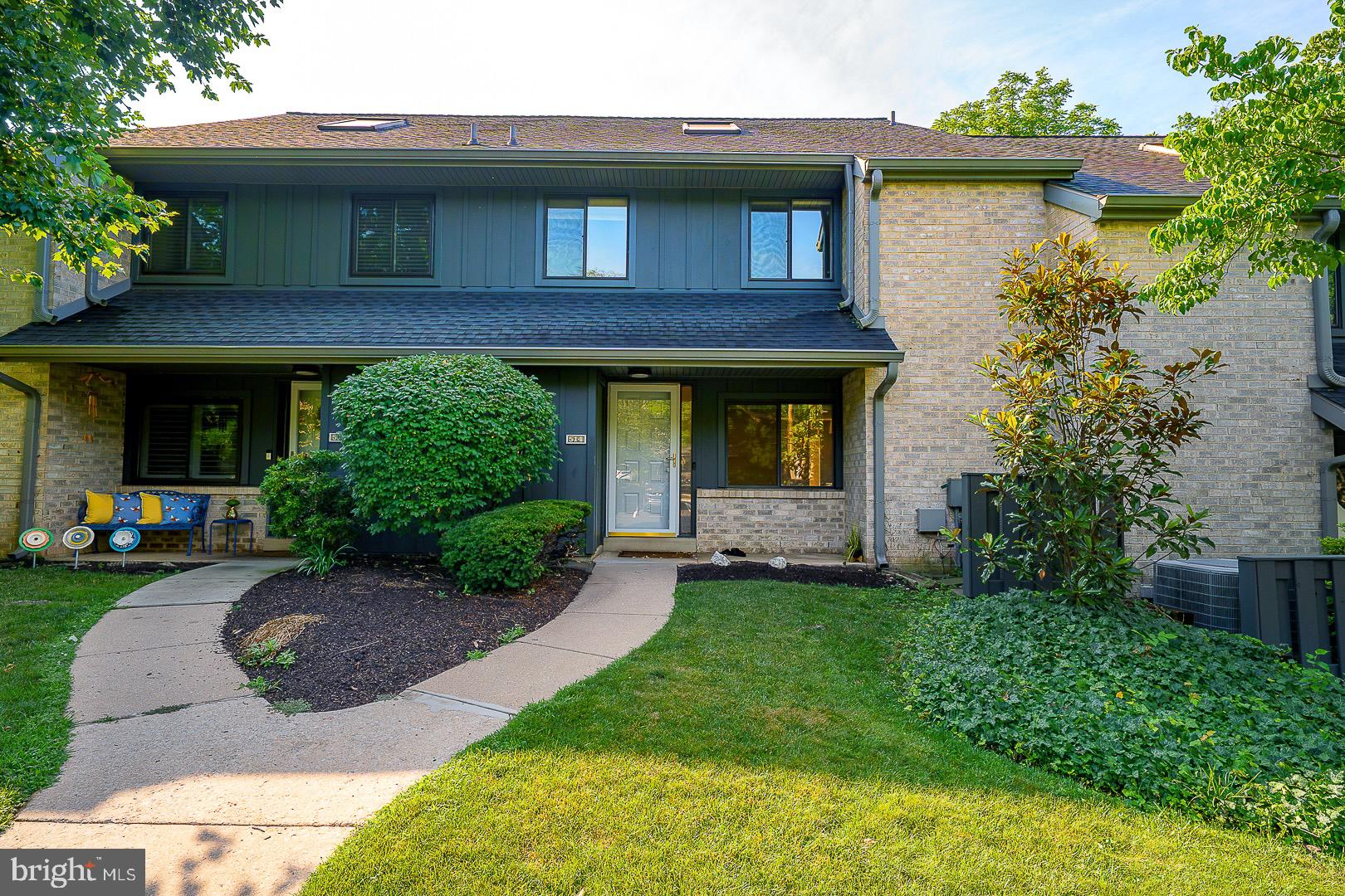 Start your next chapter in this well-maintained Foxwood townhome. This one features a large living/dining space, an updated kitchen, and a den on the main level, as well as its own patio and flower garden. An updated powder room completes the main level. Upstairs are a spacious primary suite with plenty of closet space, plus two additional bedrooms and hall bath. Second floor laundry.  Third level features a finished loft space, which could easily serve as a fourth bedroom, office, or playroom. You'll love the convenience of being close to the Paoli train station, which serves Septa's R5 line as well as Amtrak trains.  You'll be close to shopping and commuting routes, and you'll be in the Tredyffrin-Easttown school district.  Make sure this one is on your list!