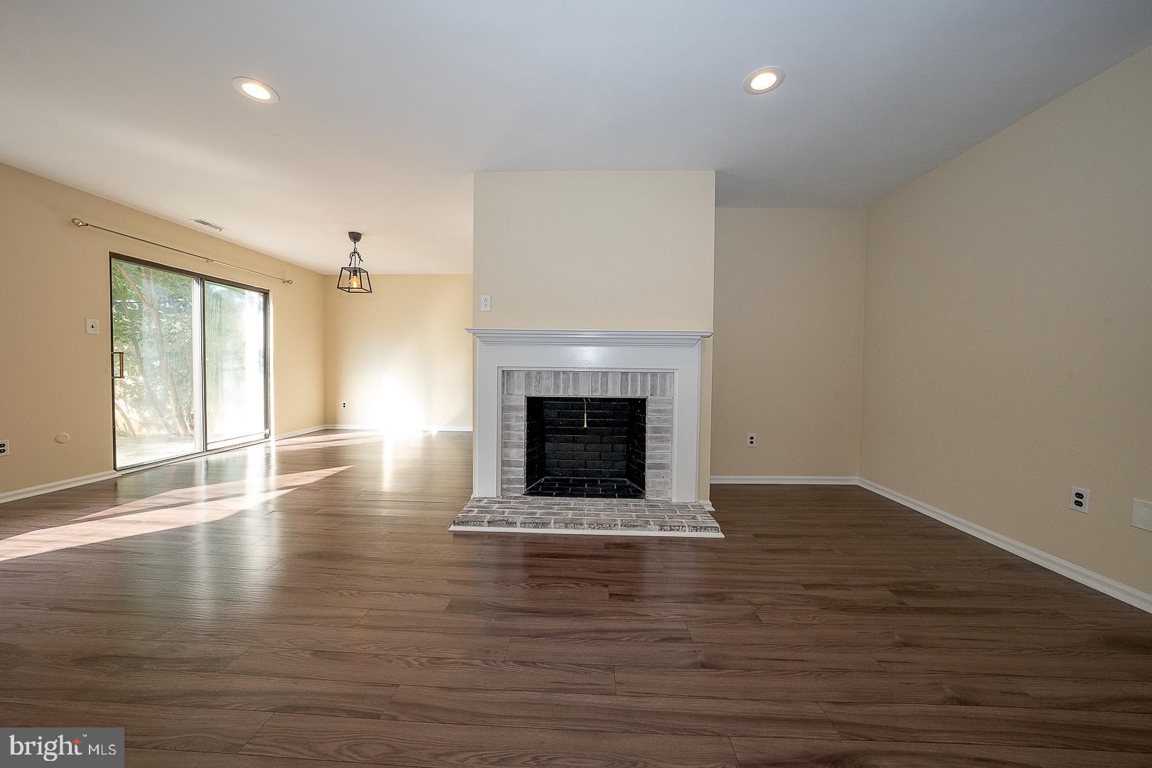 FOXWOOD - Residential
