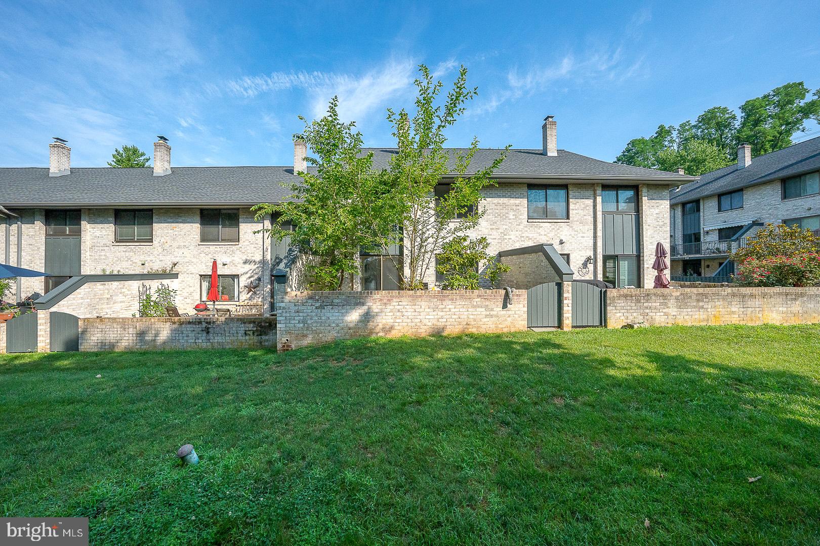 FOXWOOD - Residential