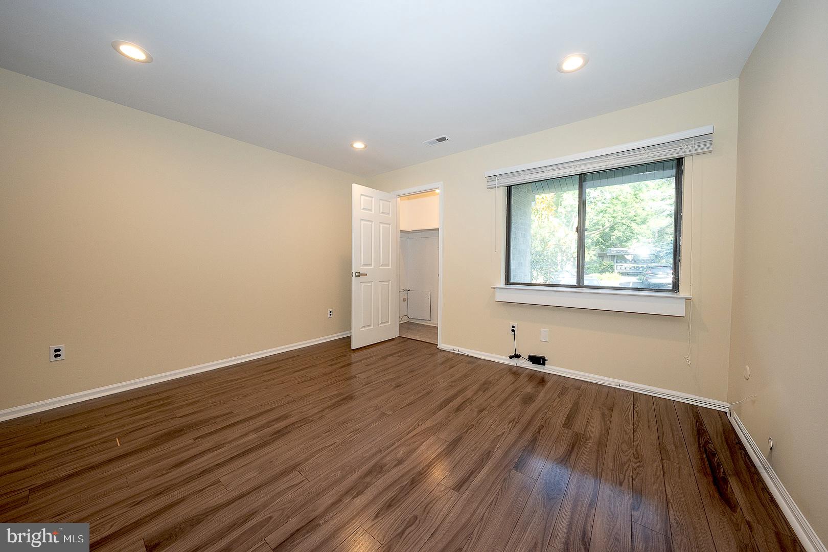 FOXWOOD - Residential