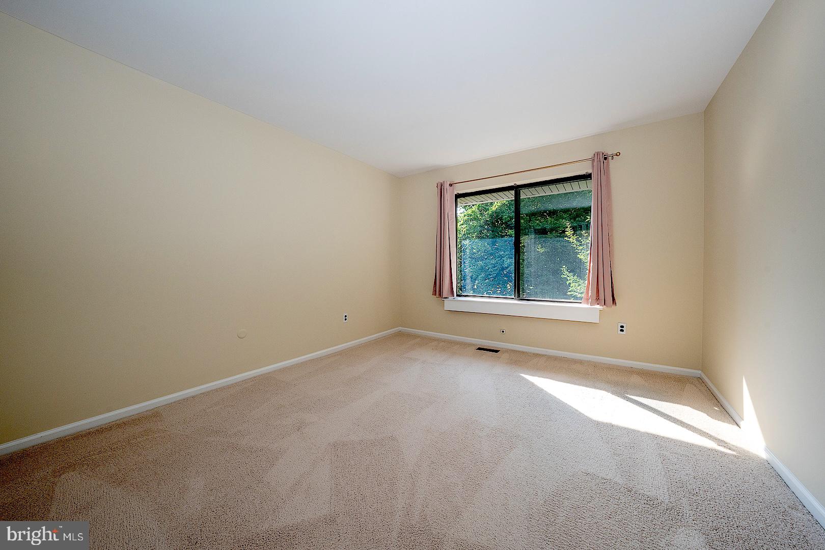 FOXWOOD - Residential