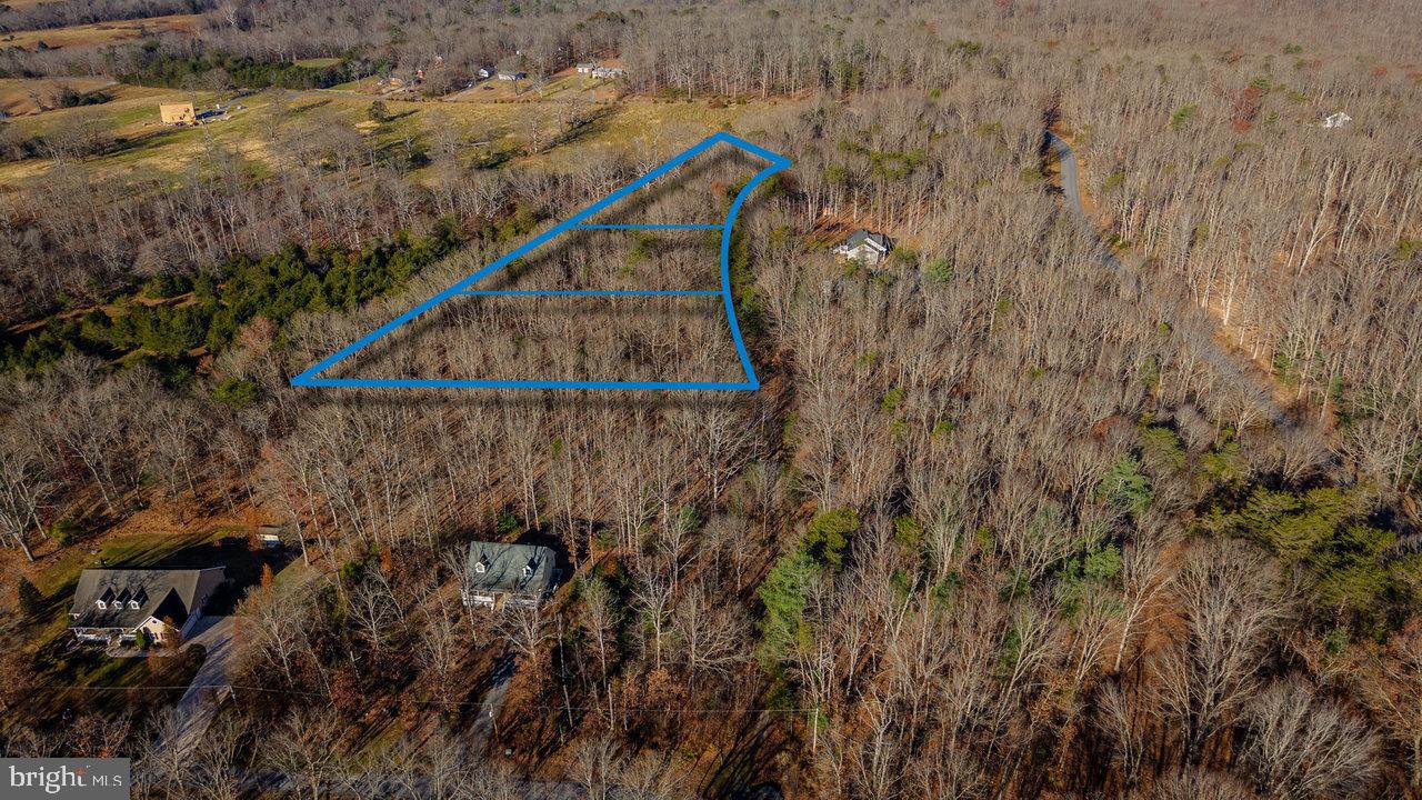EGYPT BEND ESTATES - Land