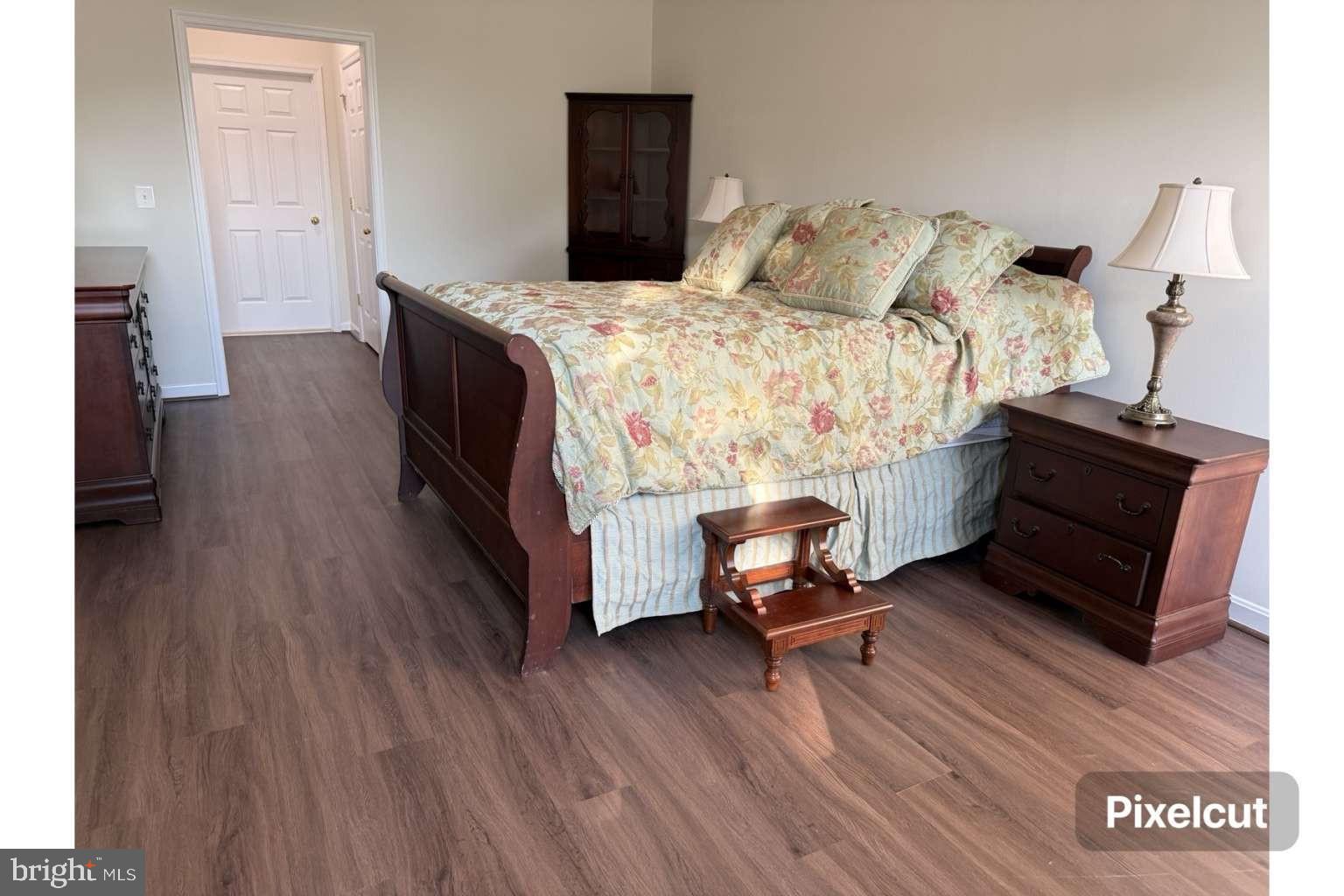 DEEP HARBOR - Residential
