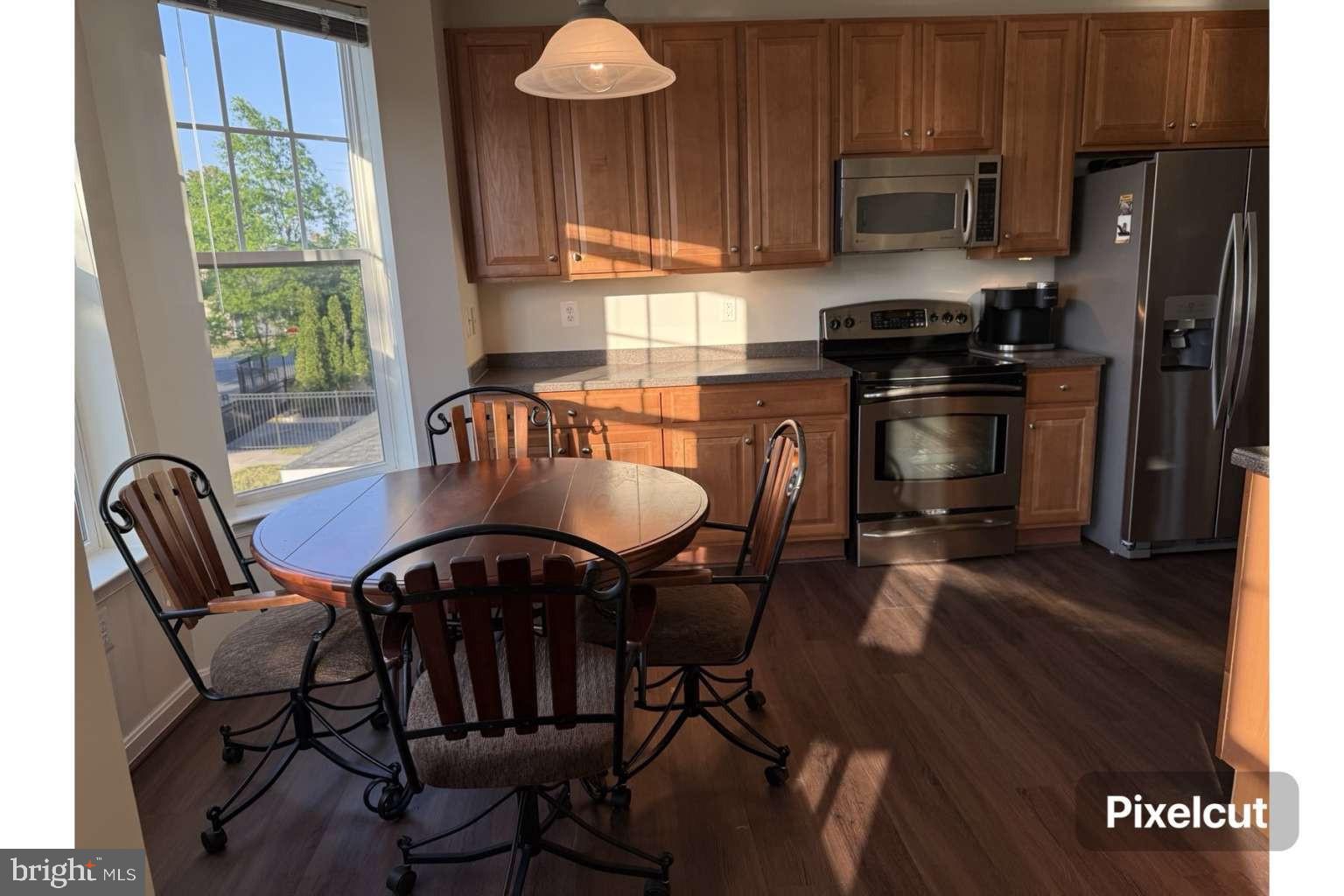 DEEP HARBOR - Residential