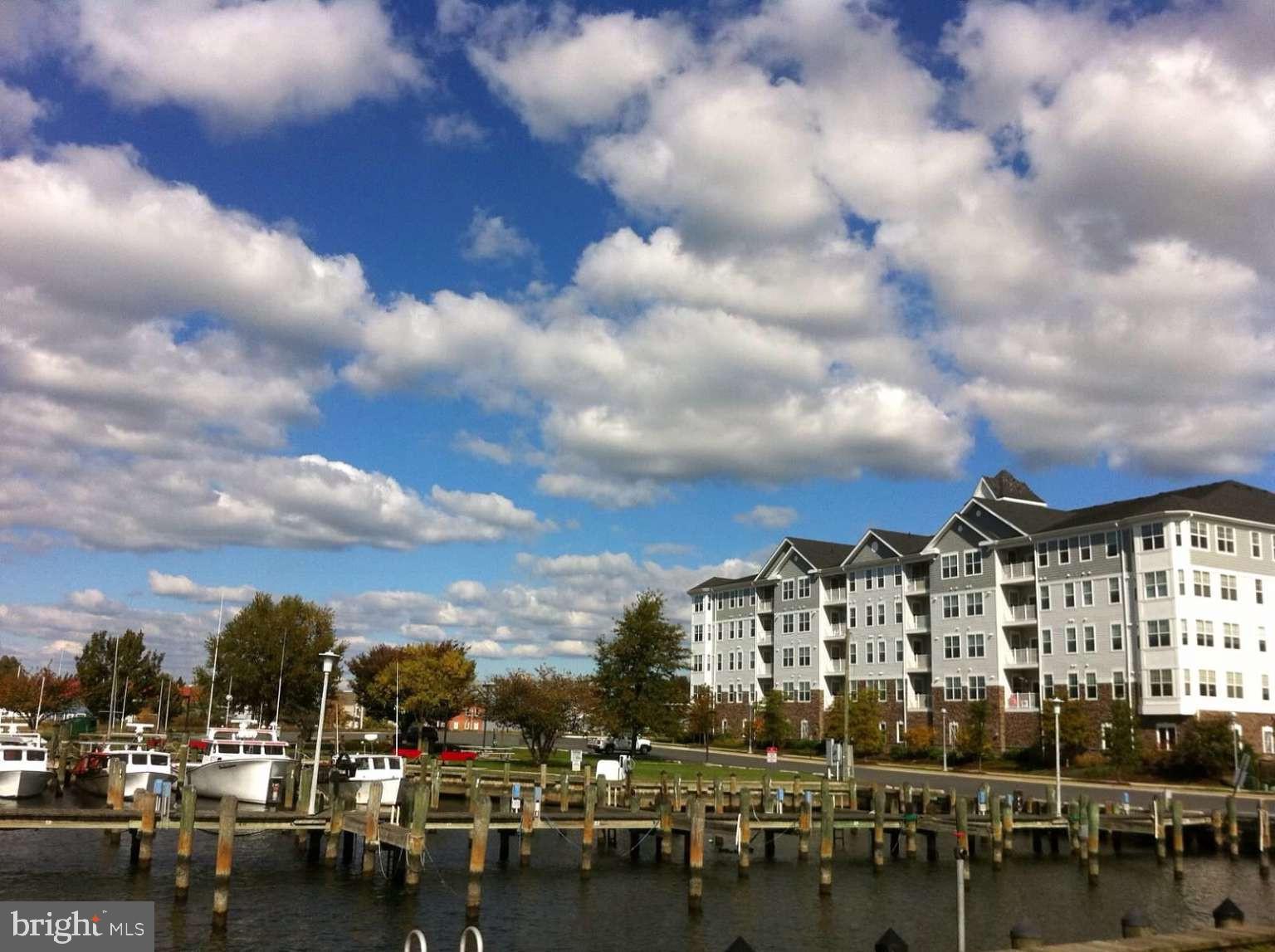 DEEP HARBOR - Residential