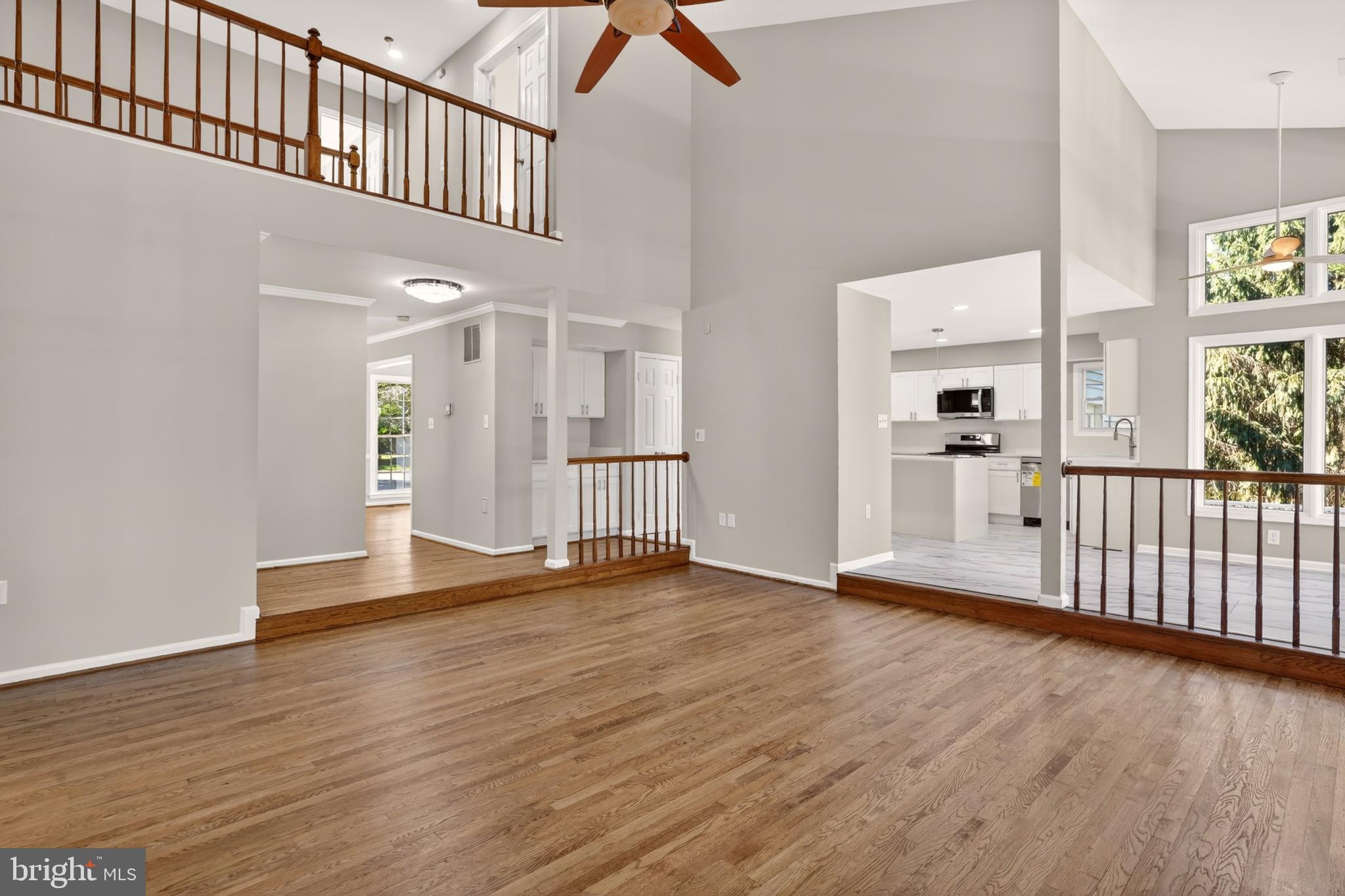 WASHINGTONIAN WOODS - Residential