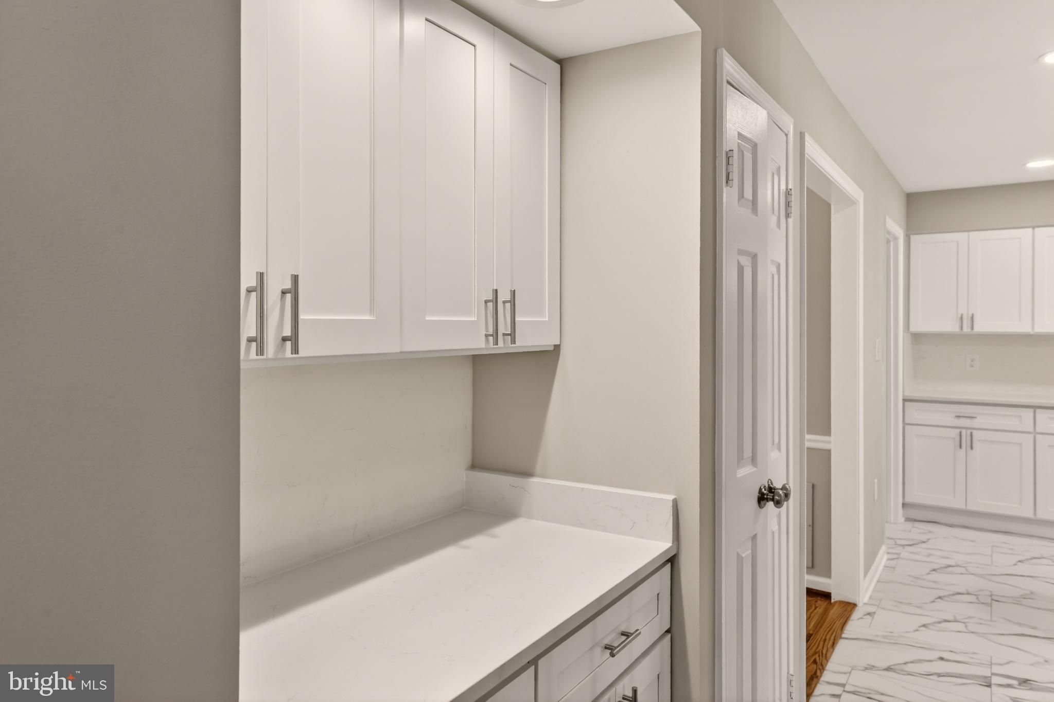 WASHINGTONIAN WOODS - Residential