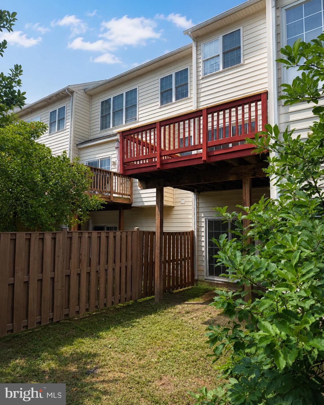 SOUTH RIDING - Residential