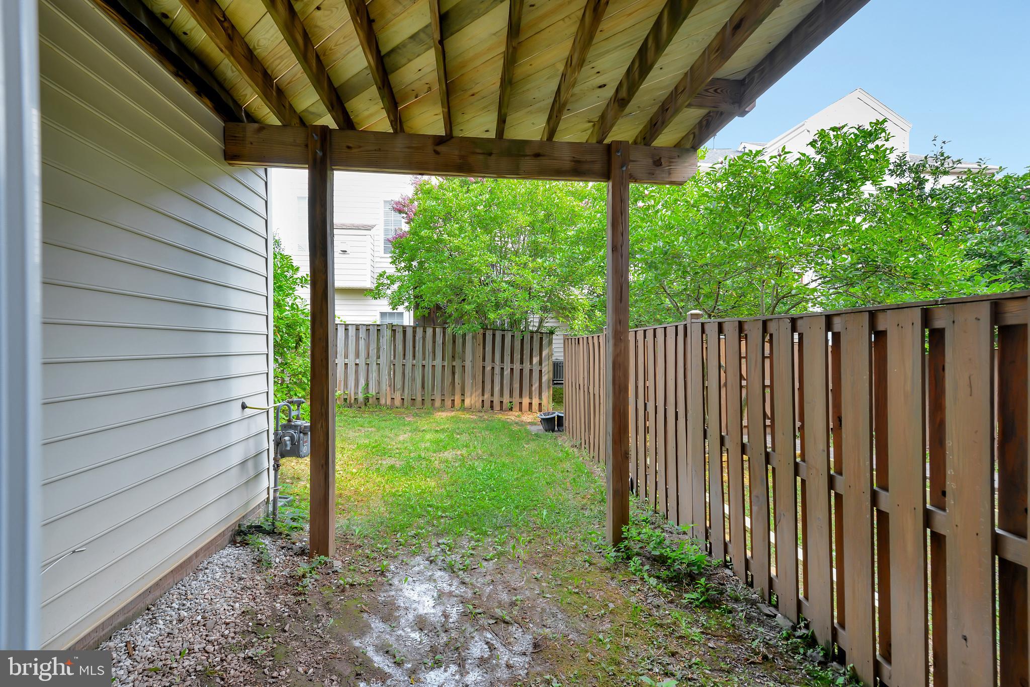 SOUTH RIDING - Residential