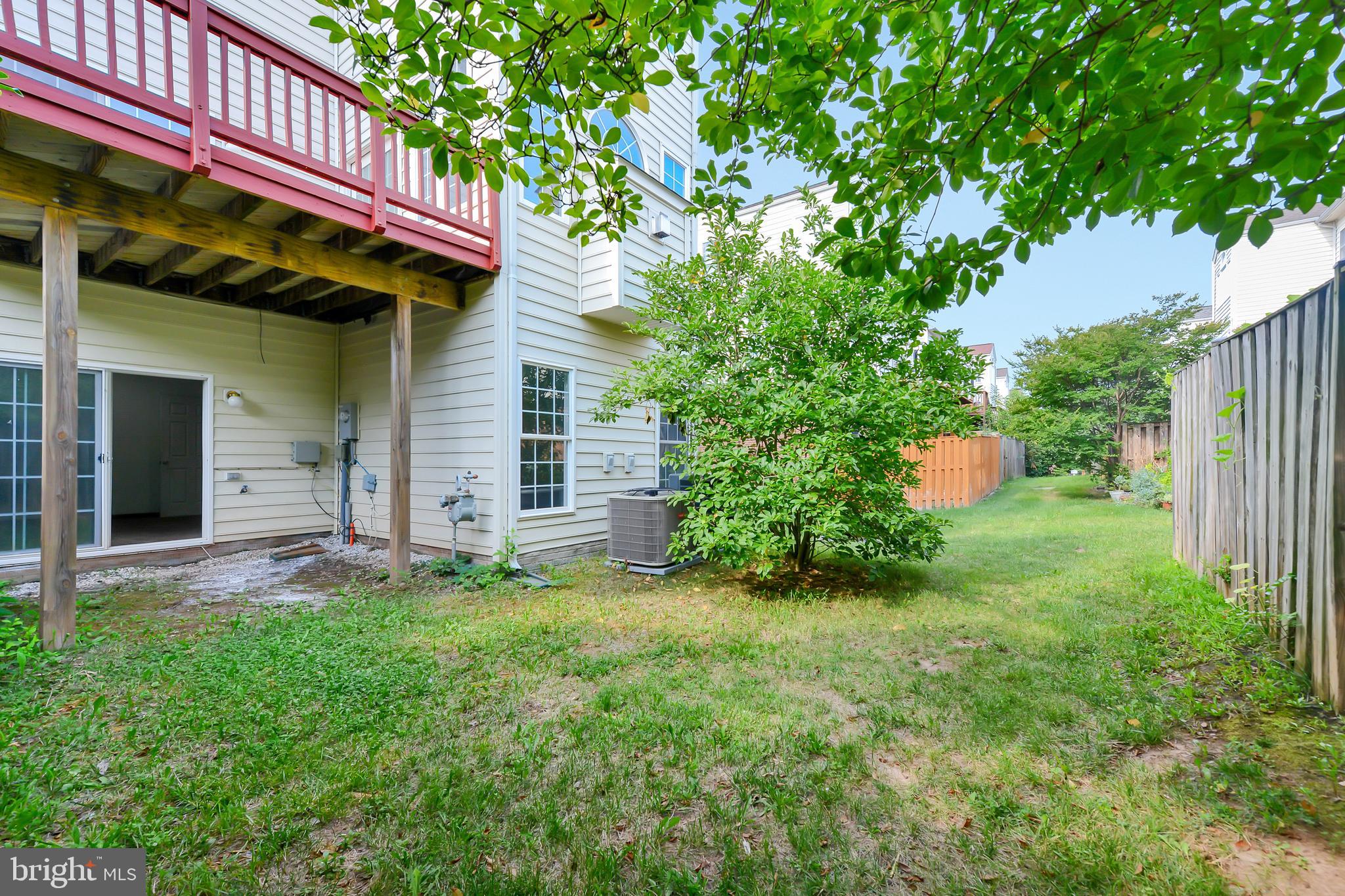 SOUTH RIDING - Residential