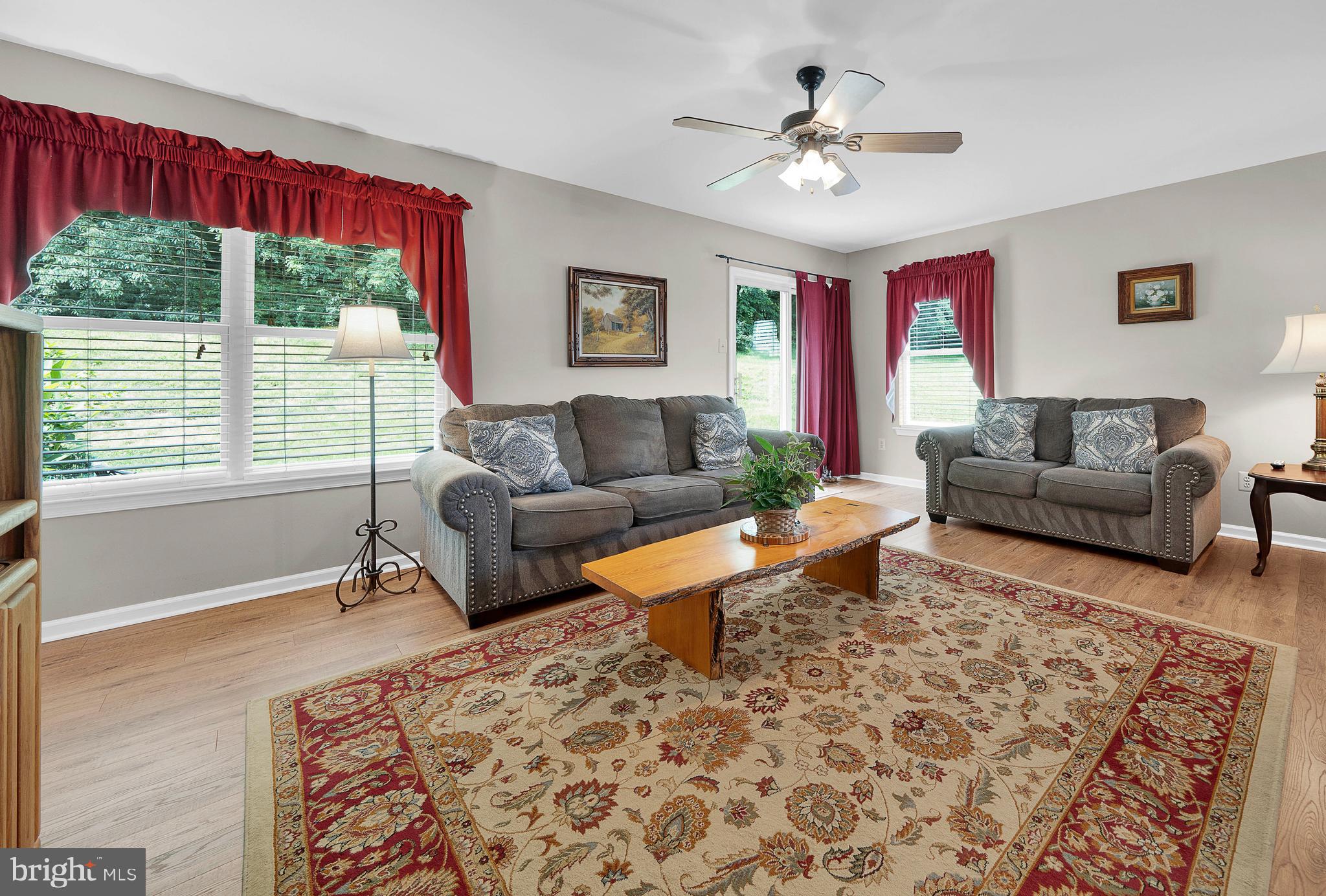 PATRIOTS RIDGE - Residential