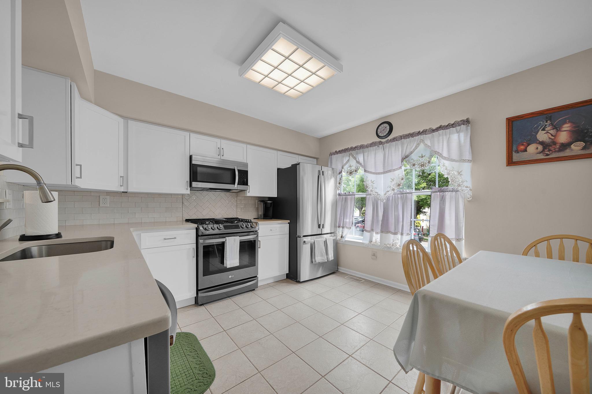 PATRIOTS RIDGE - Residential