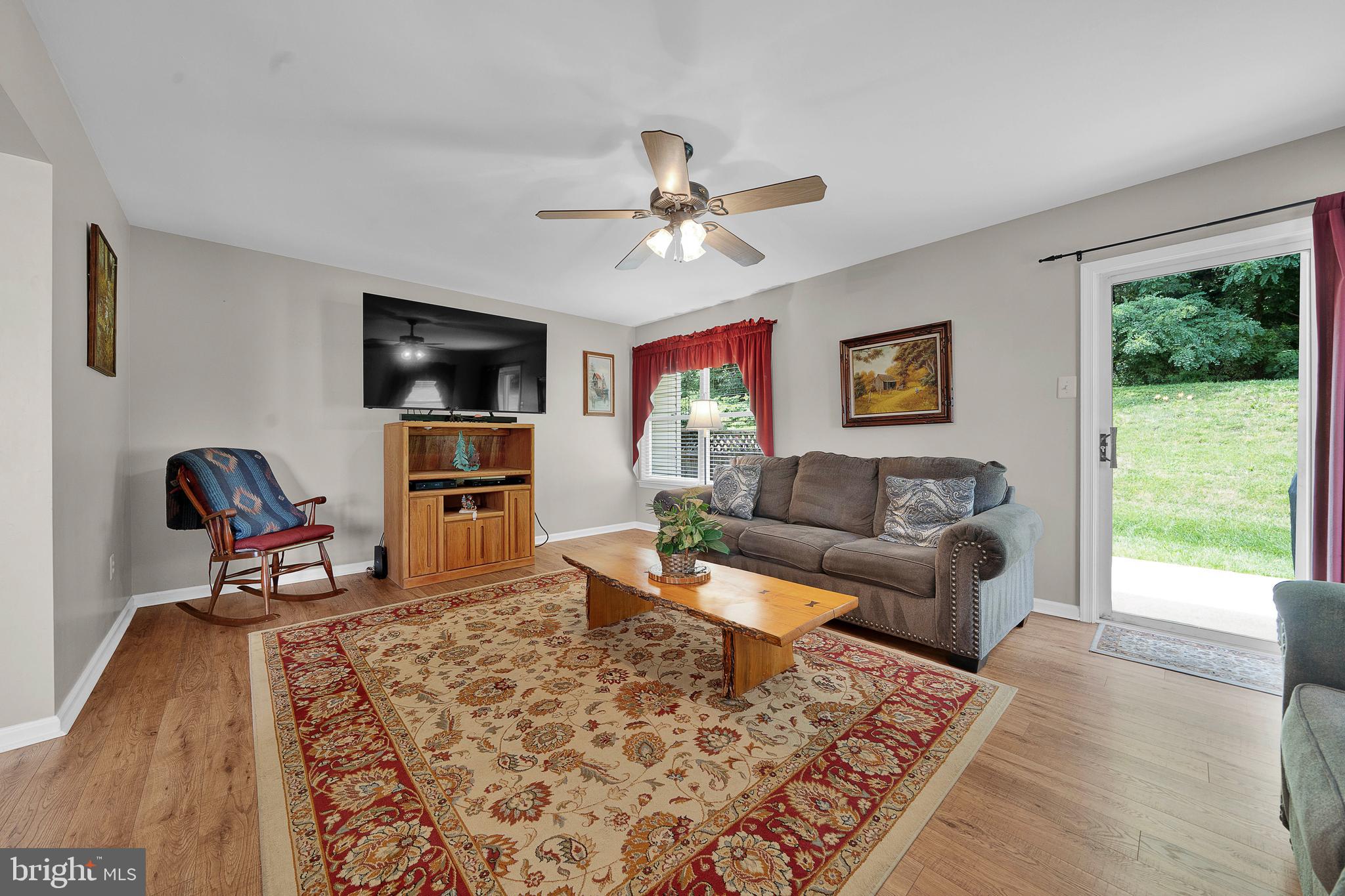 PATRIOTS RIDGE - Residential