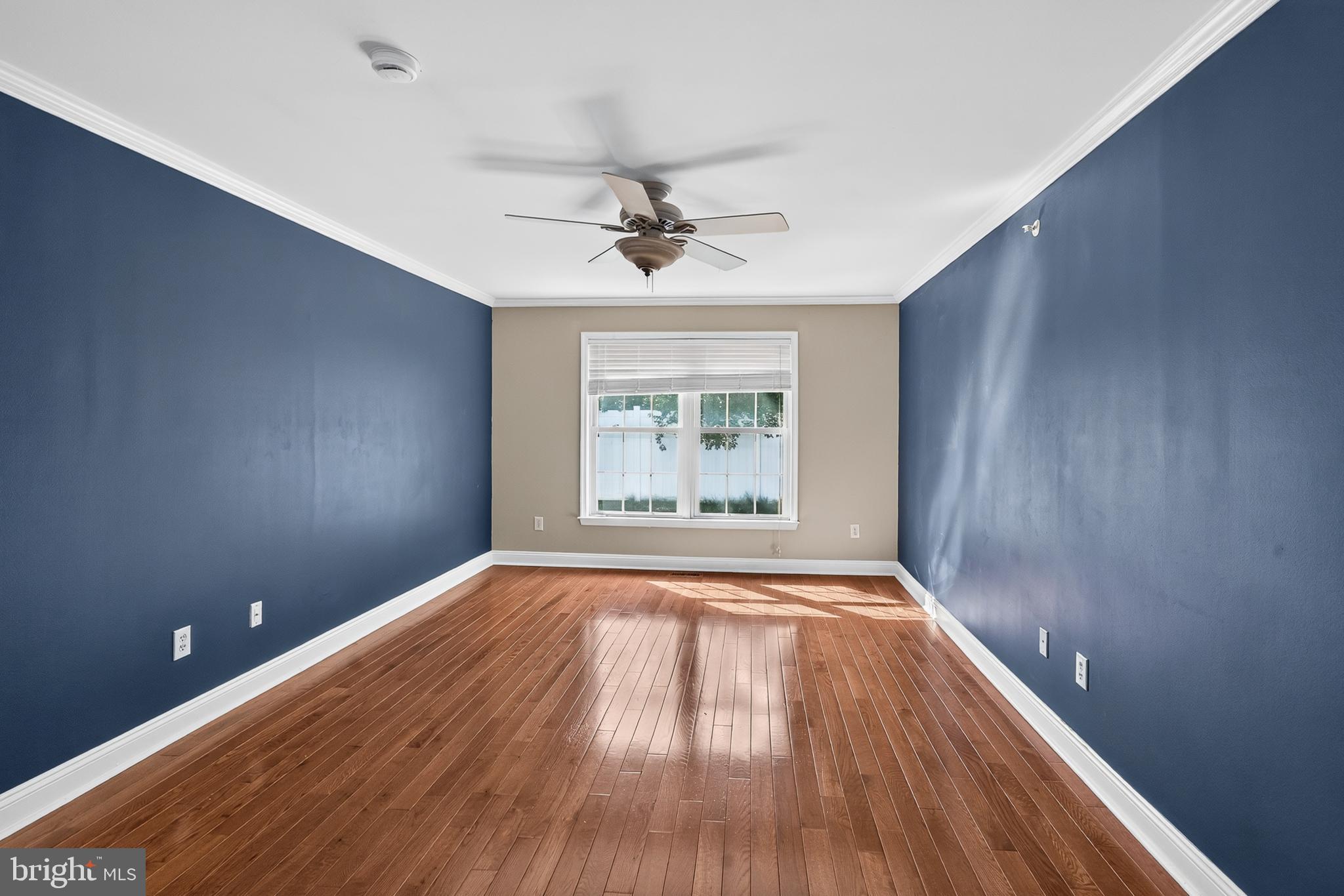HILLCREST GLEN - Residential