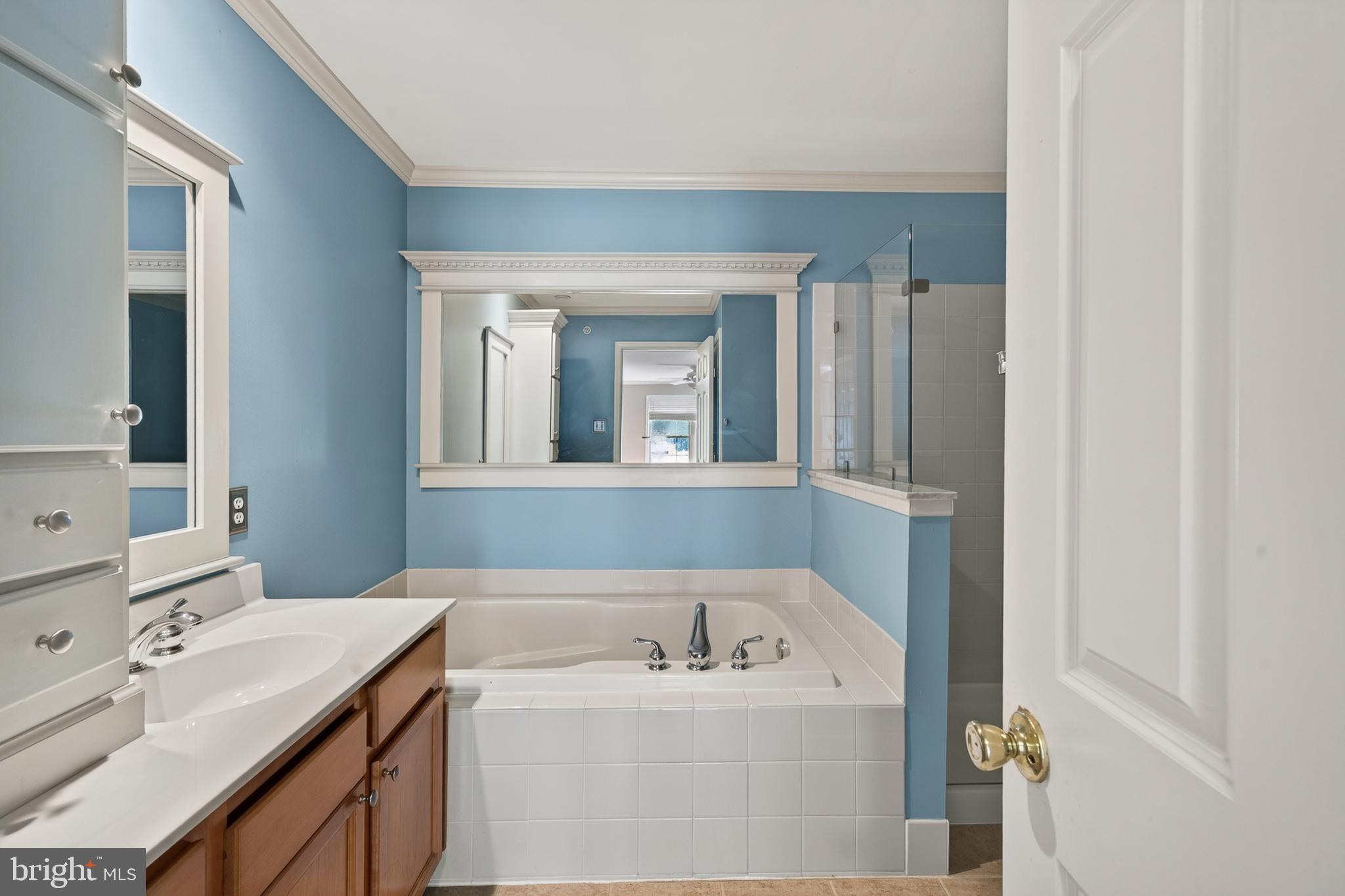 HILLCREST GLEN - Residential