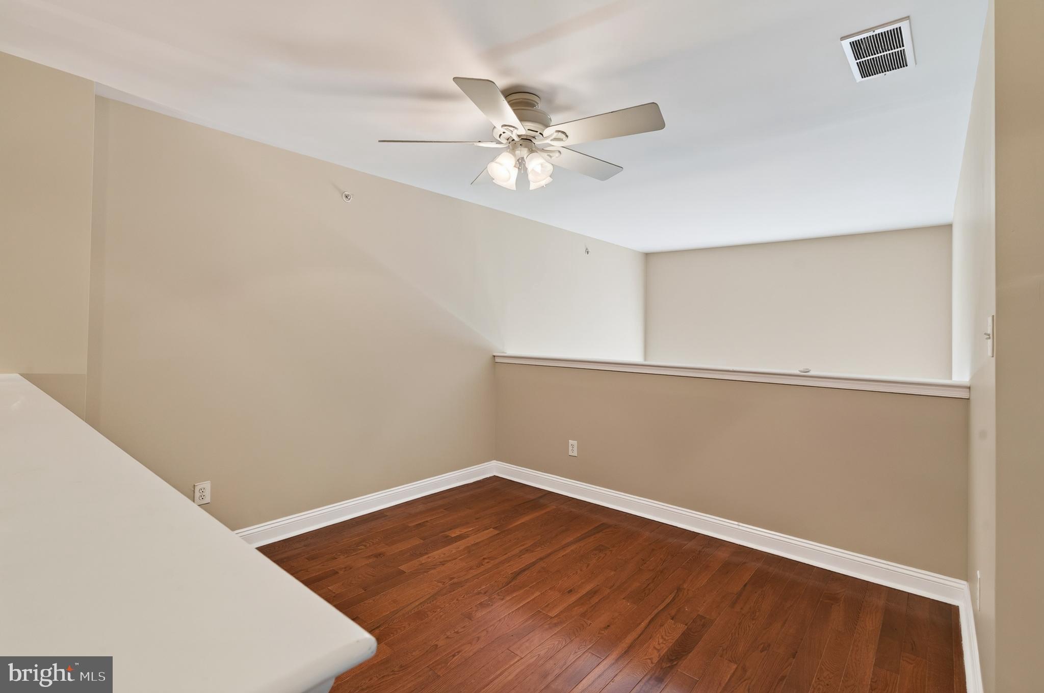 HILLCREST GLEN - Residential