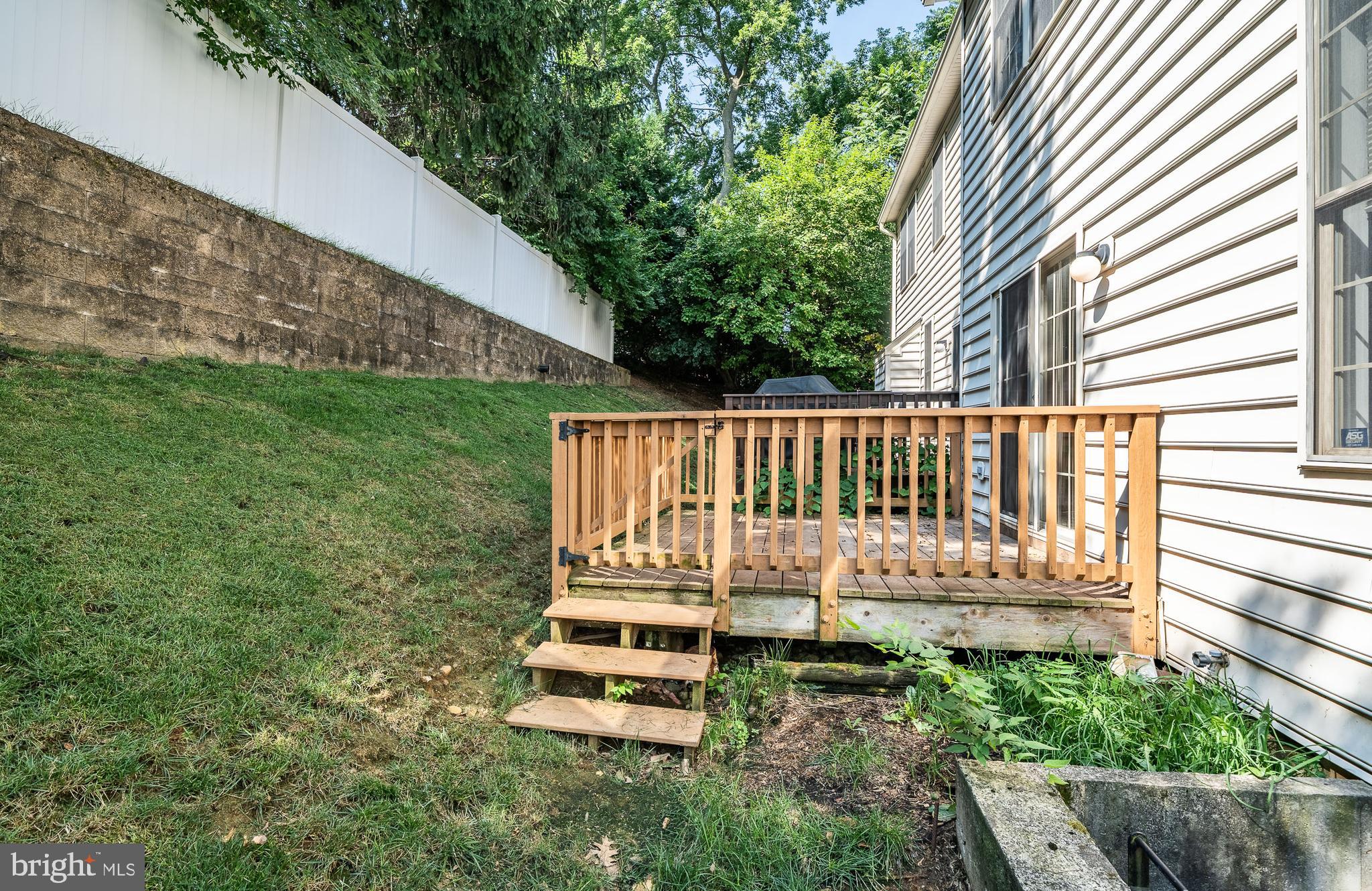 HILLCREST GLEN - Residential